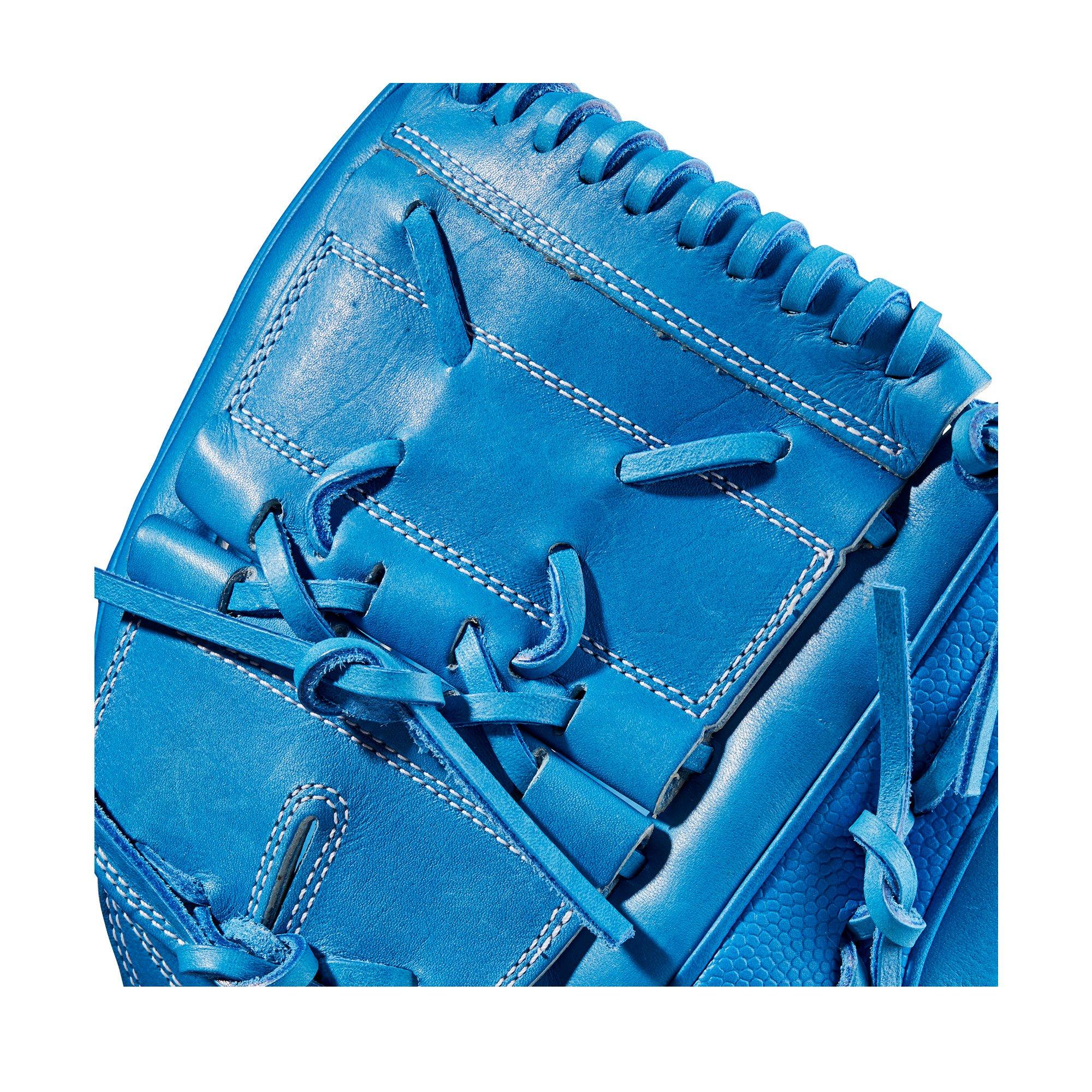 A2000 B2 LTM Pitcher's Fielders Baseball Glove, Right Hand Throw