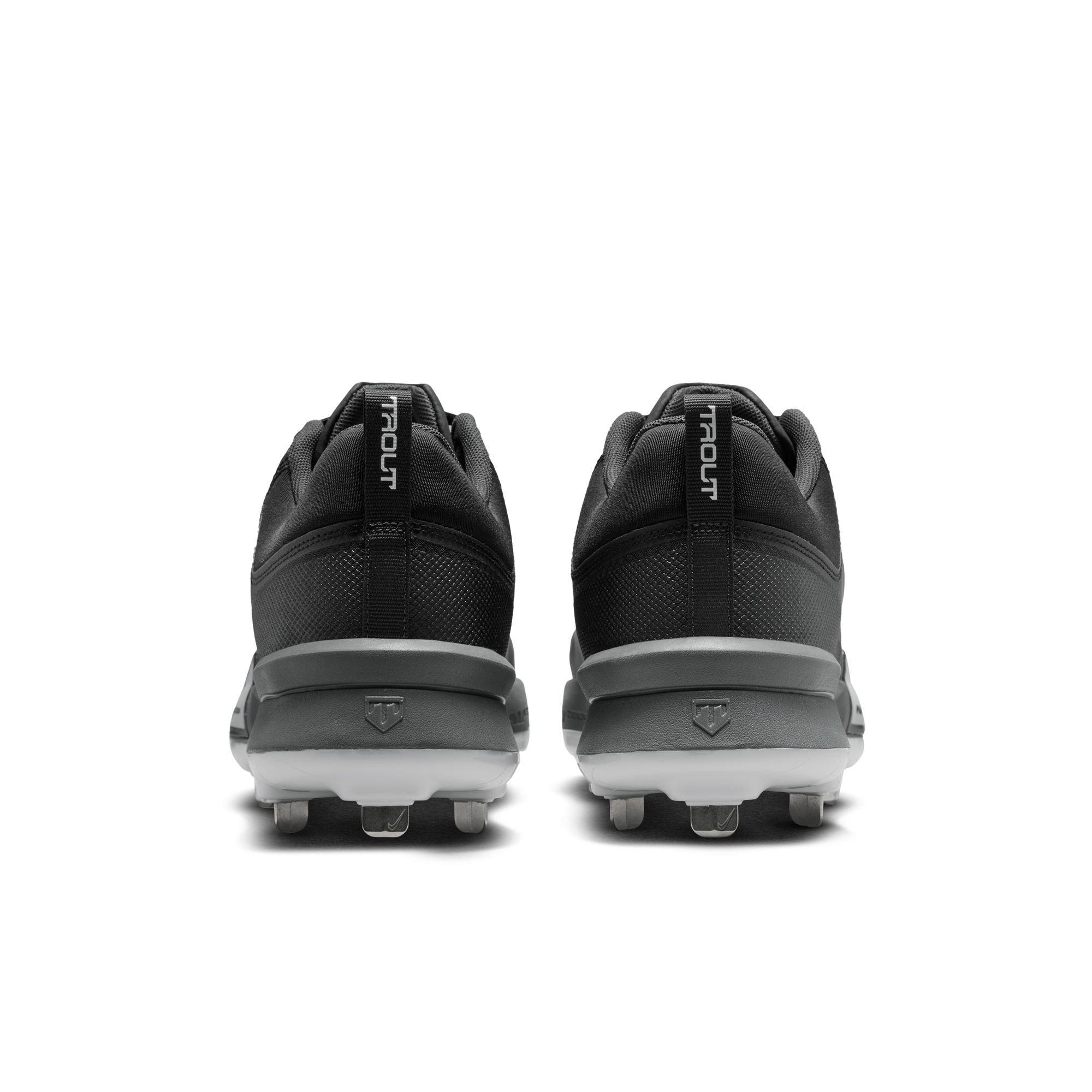 Men's Force Zoom Trout 9 Pro Baseball Cleats