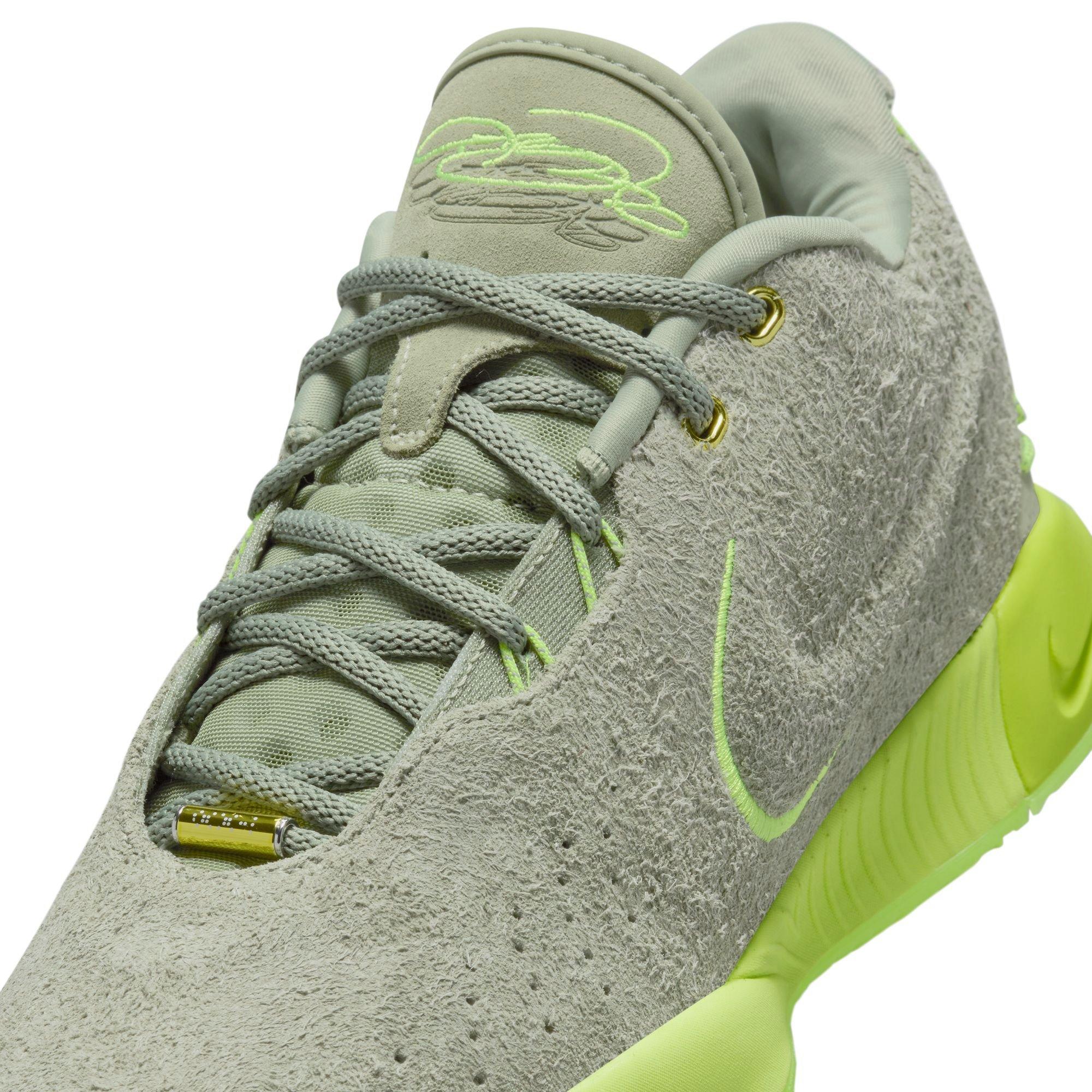 Men's Lebron Witness XXI Basketball Shoes