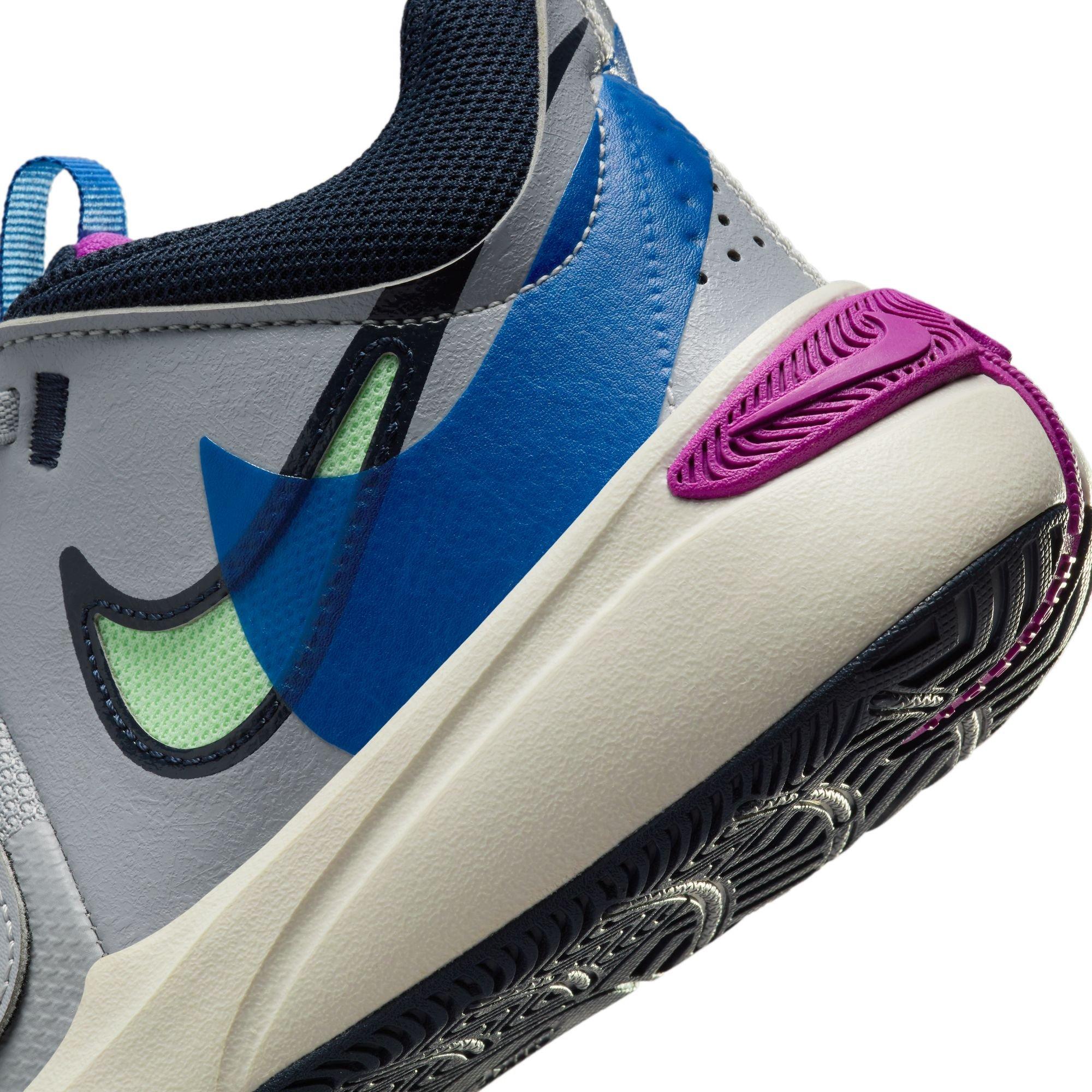 Kids' Grade School Team Hustle D 11 Special Edition Basketball Shoes