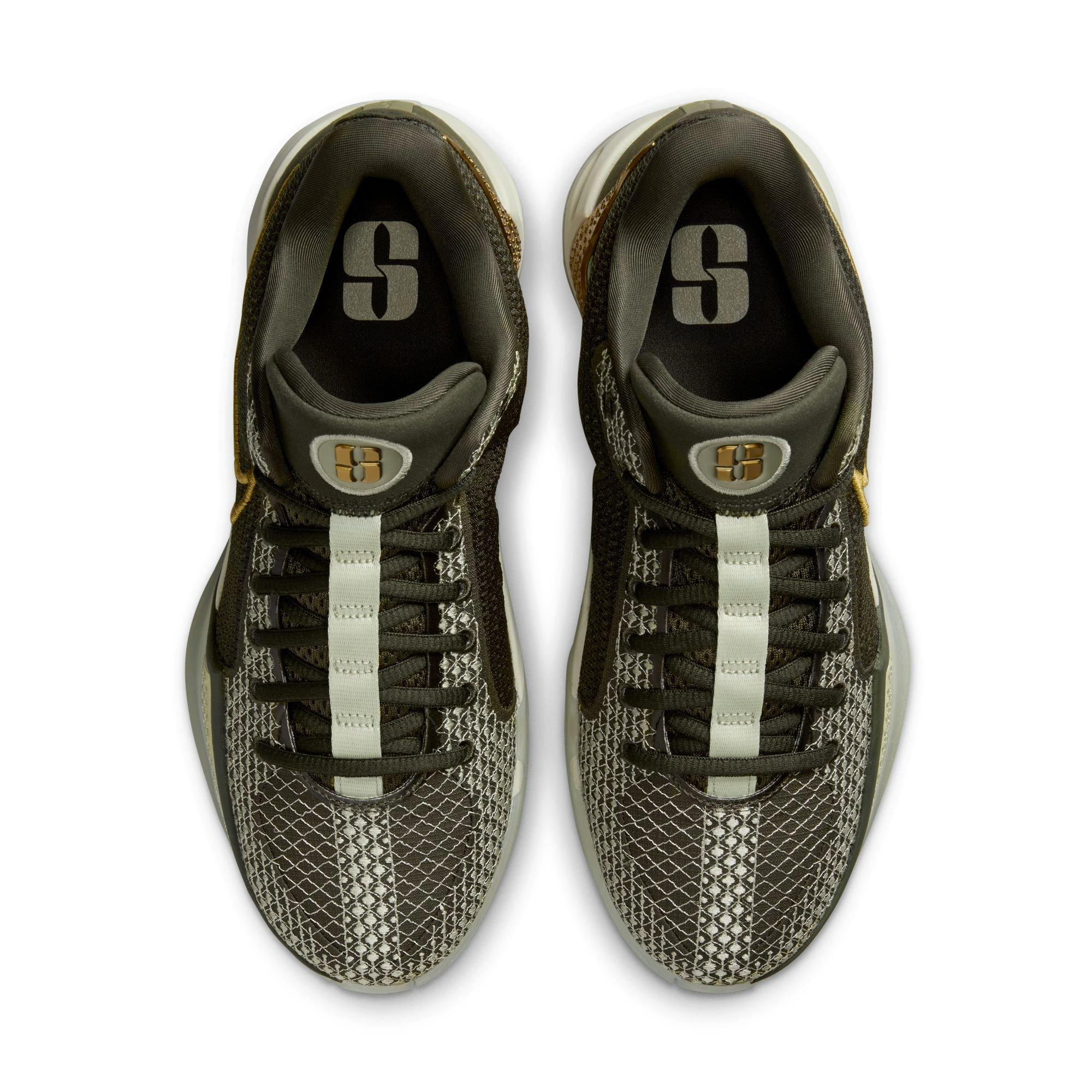 Women's Sabrina 1 Basketball Shoes