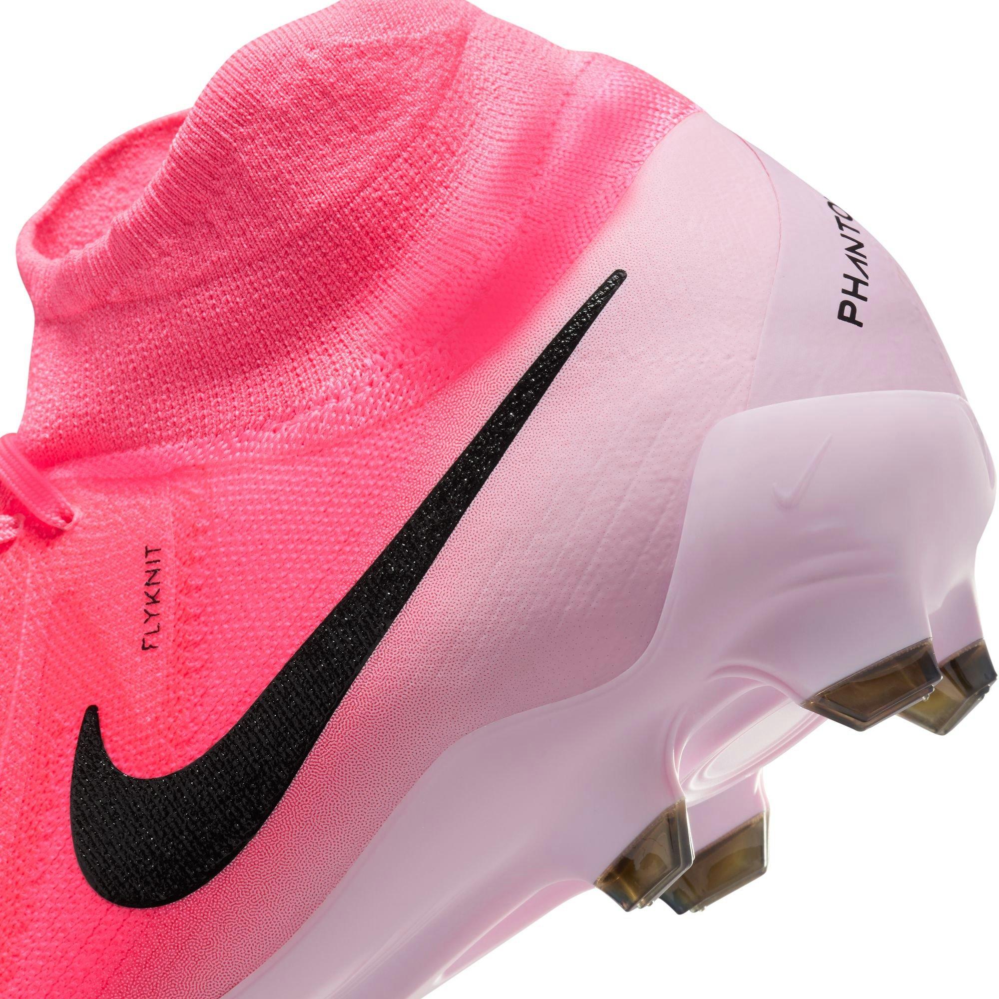 Men's Phantom Luna II Pro Firm Ground Soccer Cleats