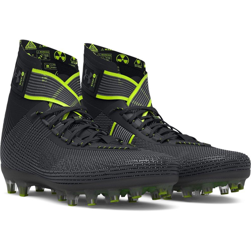 Under Armour Men s Highlight MC Football Cleats Black 10.5