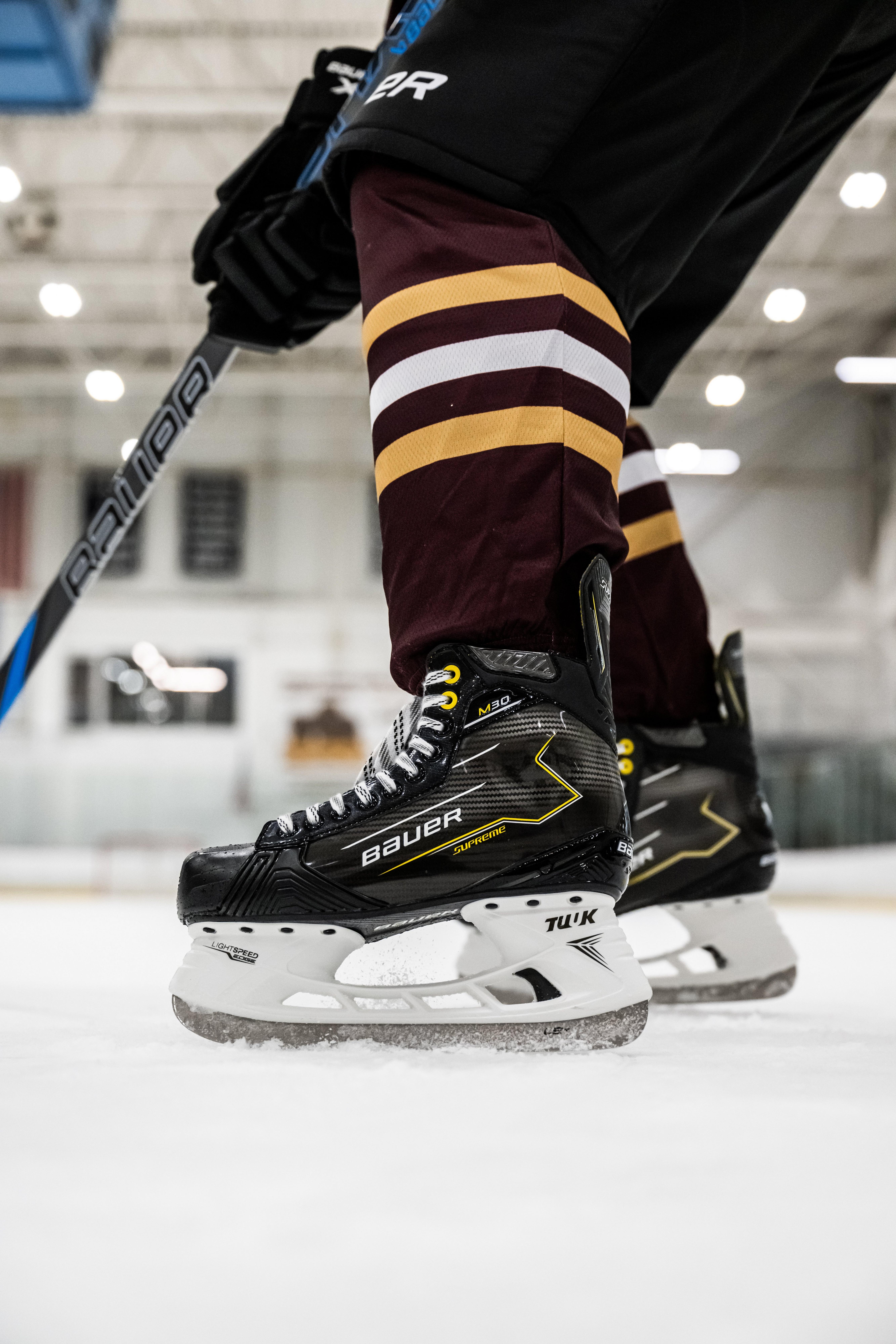 Senior Supreme M30 Hockey Skates