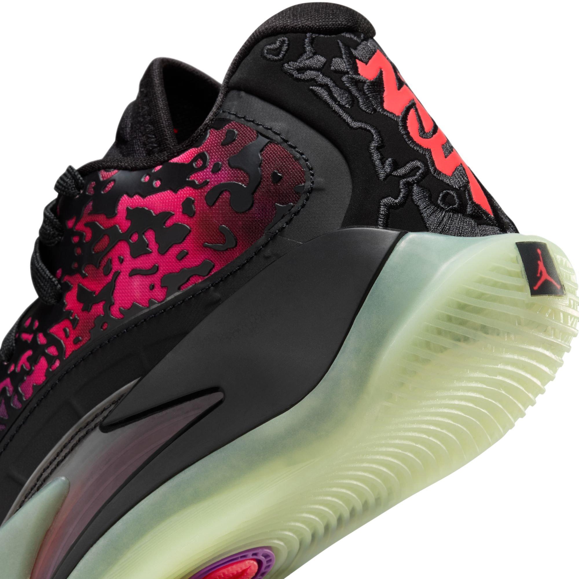 Kids' Grade School Zion 3 Basketball Shoes
