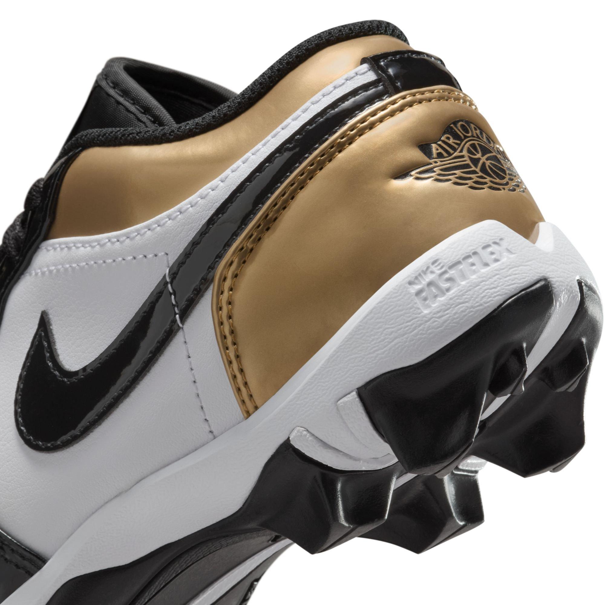 Kids' Grade School Jordan 1 Low Football Cleats