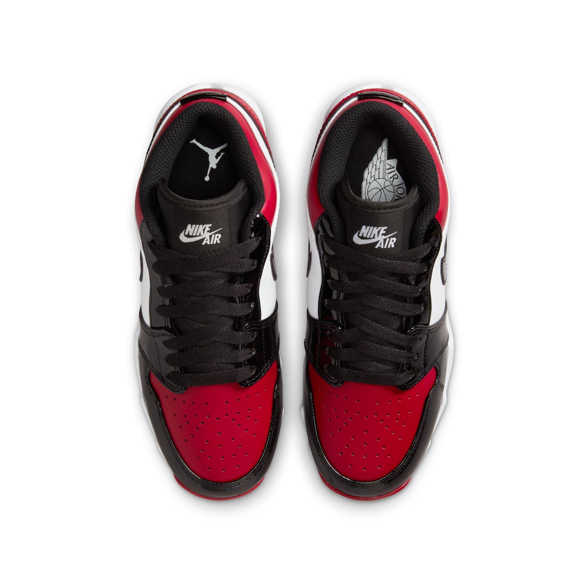 Kids' Grade School Jordan 1 Low Football Cleats