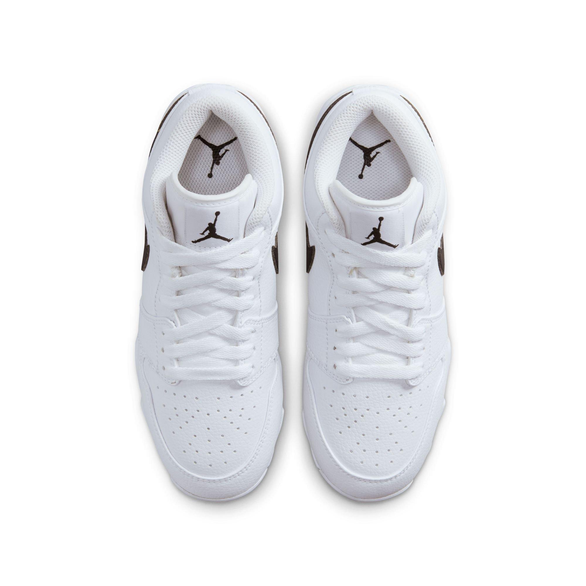 Kids' Grade School Jordan 1 Low Football Cleats
