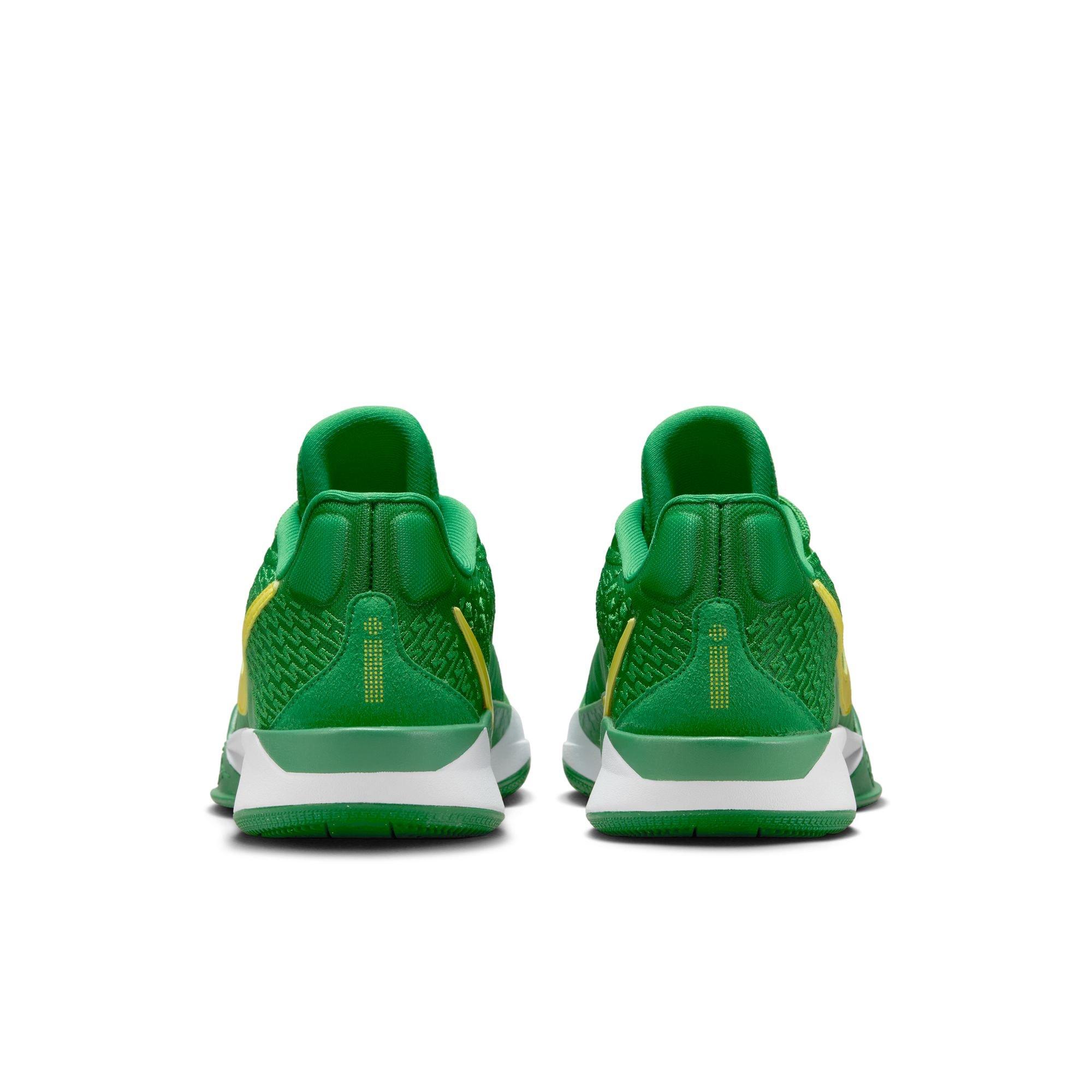 Women's Sabrina 2 Oregon Basketball Shoes