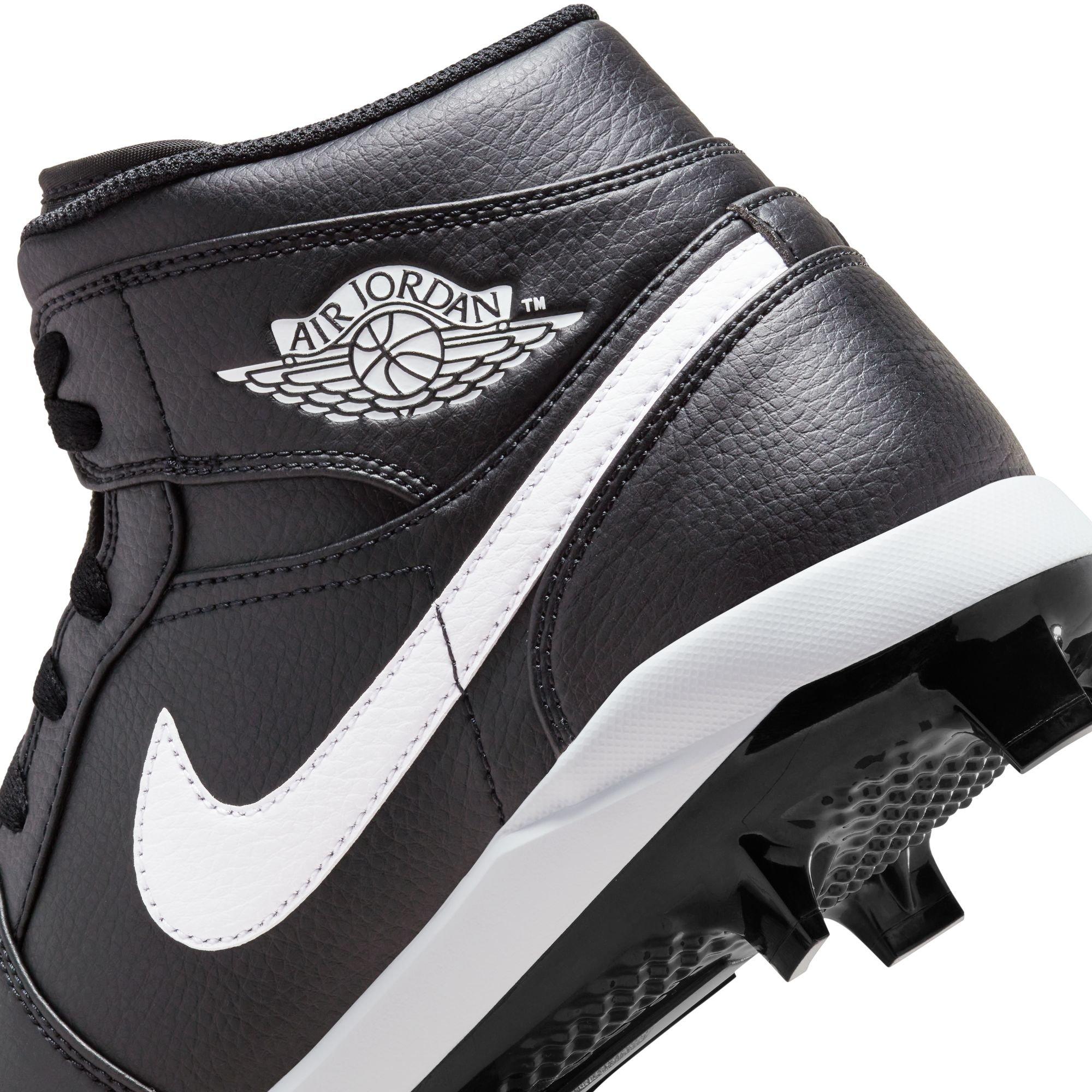 Men s Jordan 1 Retro MCS Baseball Cleats