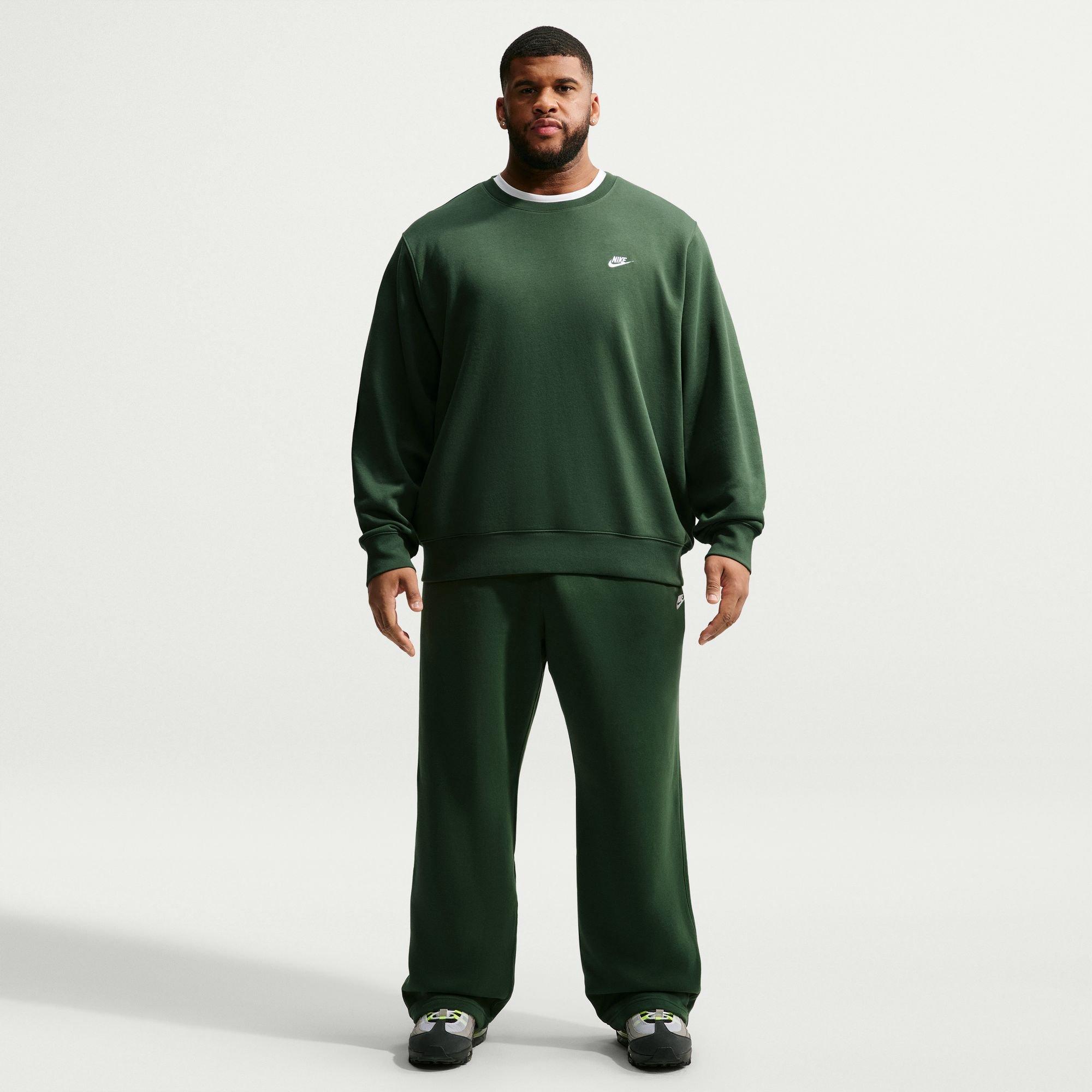 Men's Sportswear Club Crewneck Sweatshirt
