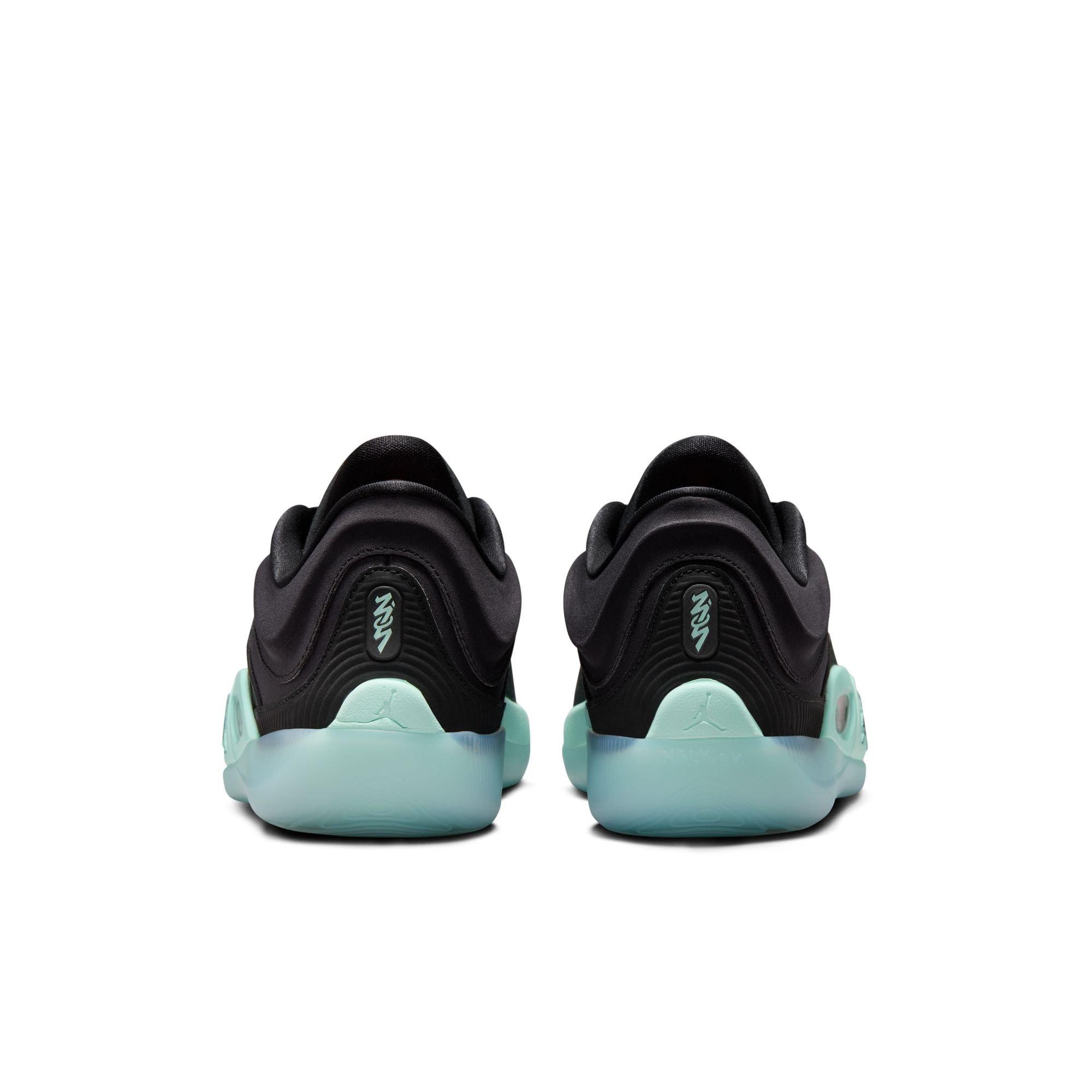 Men's Zion 4 Basketball Shoes