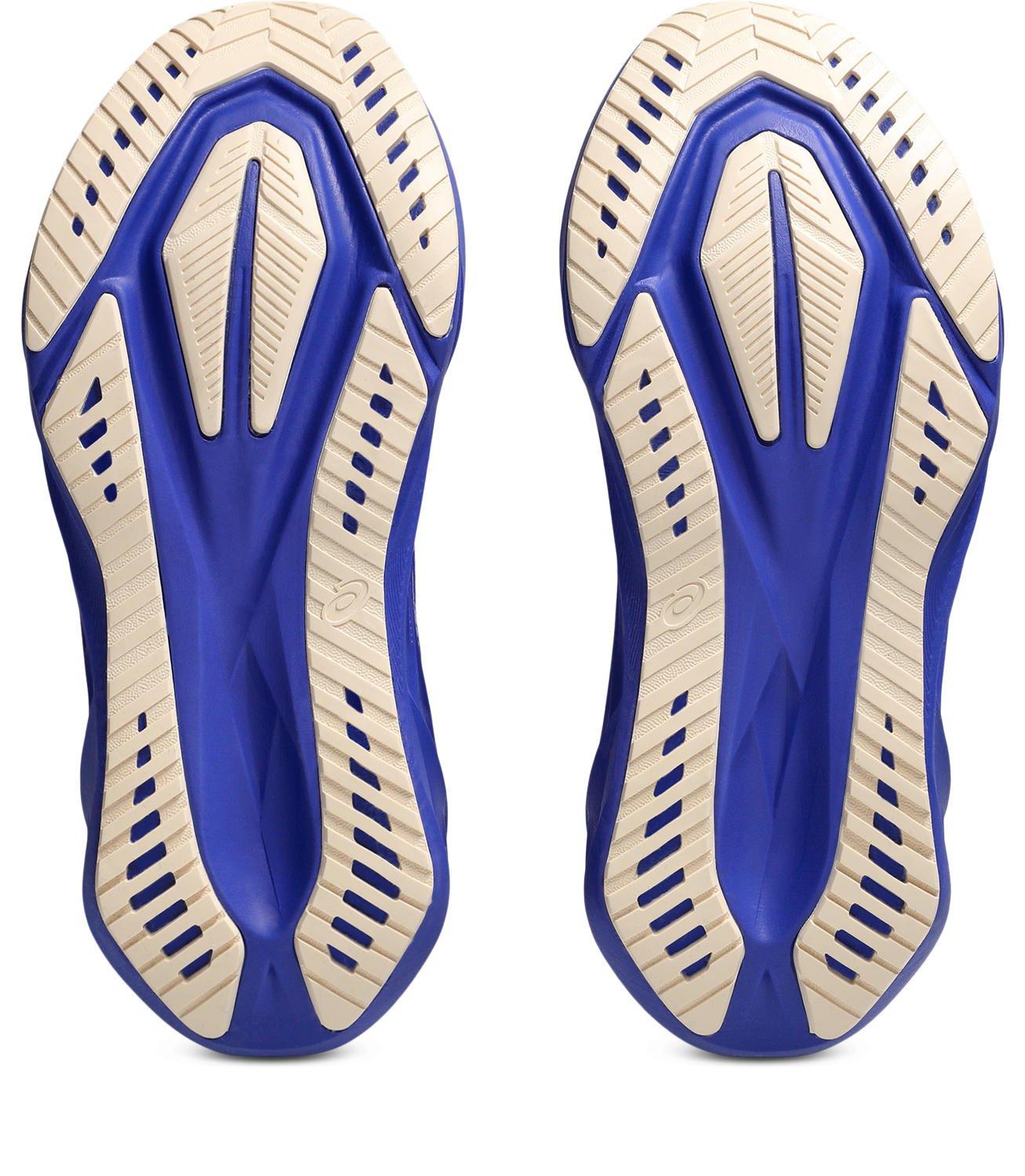 Women's Novablast 5 Running Shoes