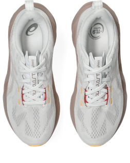 Women's Novablast 5 Running Shoes