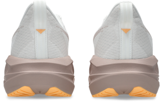 Women's Novablast 5 Running Shoes