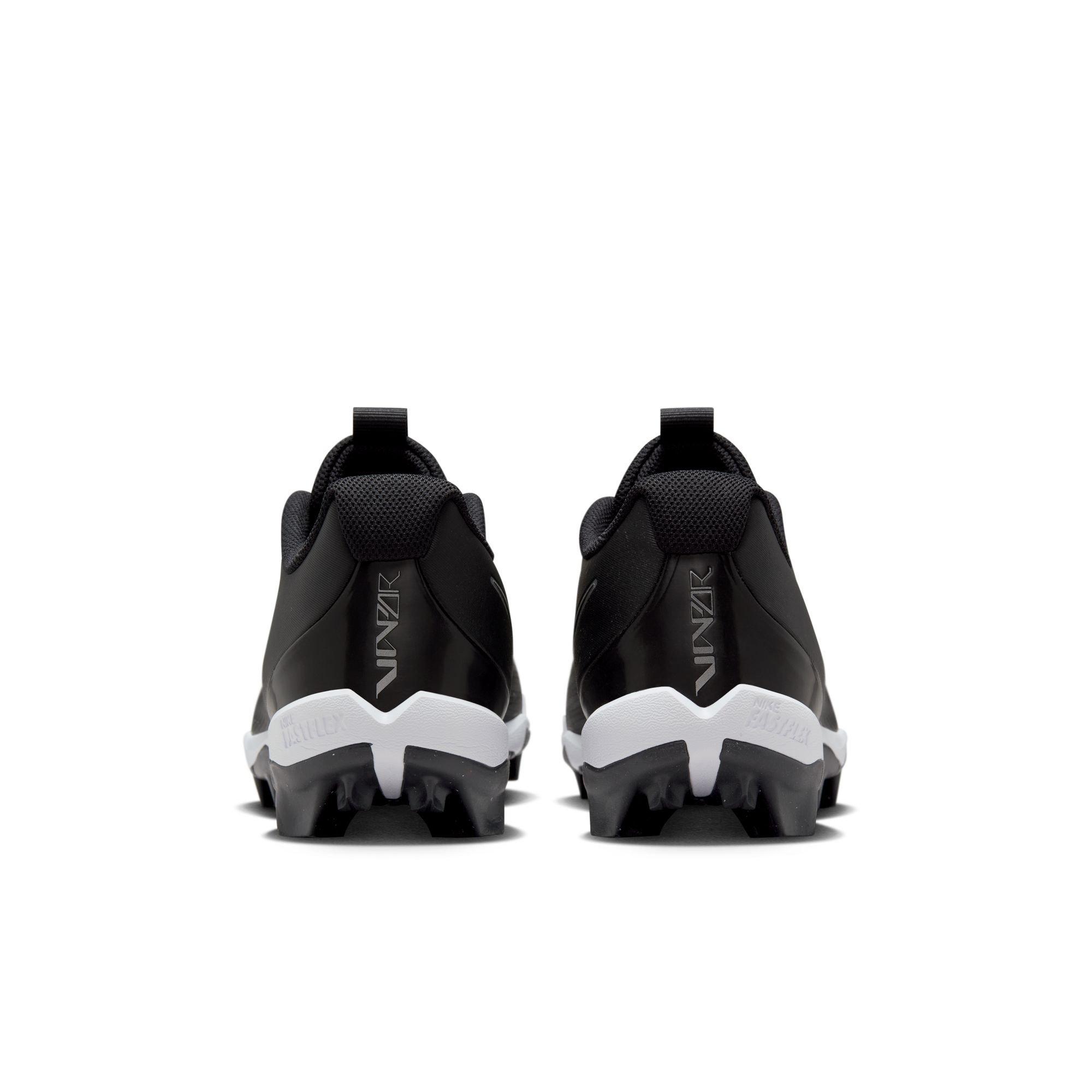 Men's Vapor Shark 3 Football Cleats