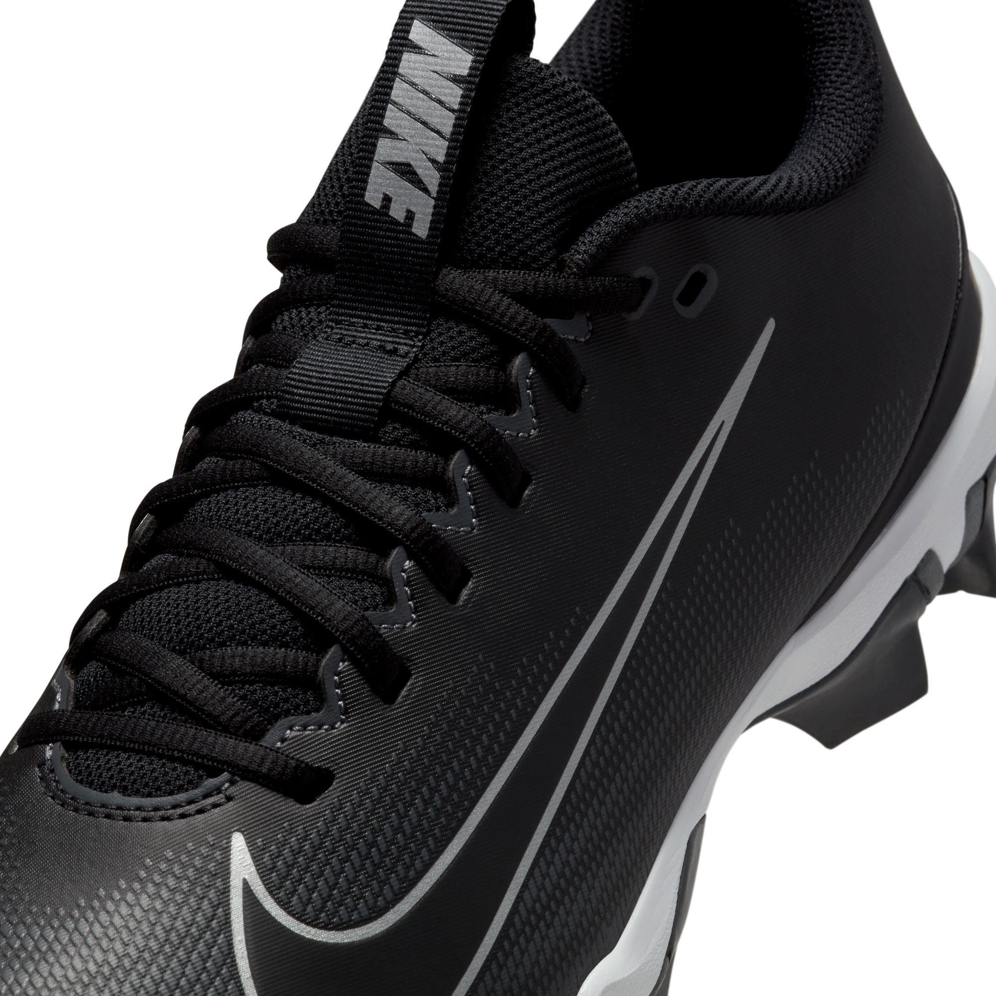 Men's Vapor Shark 3 Football Cleats