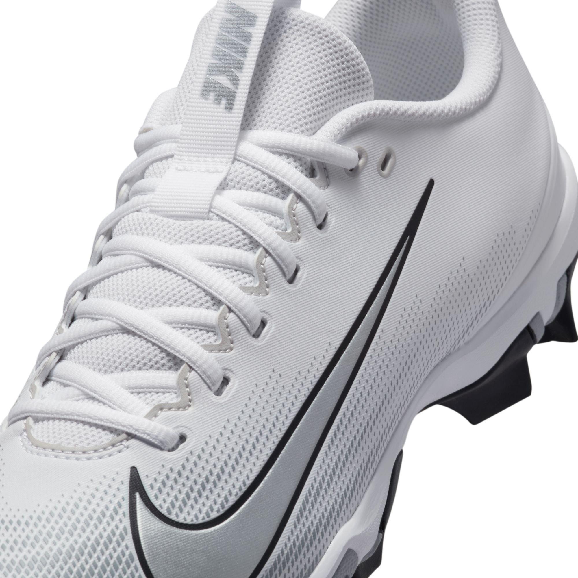 Men's Vapor Shark 3 Football Cleats