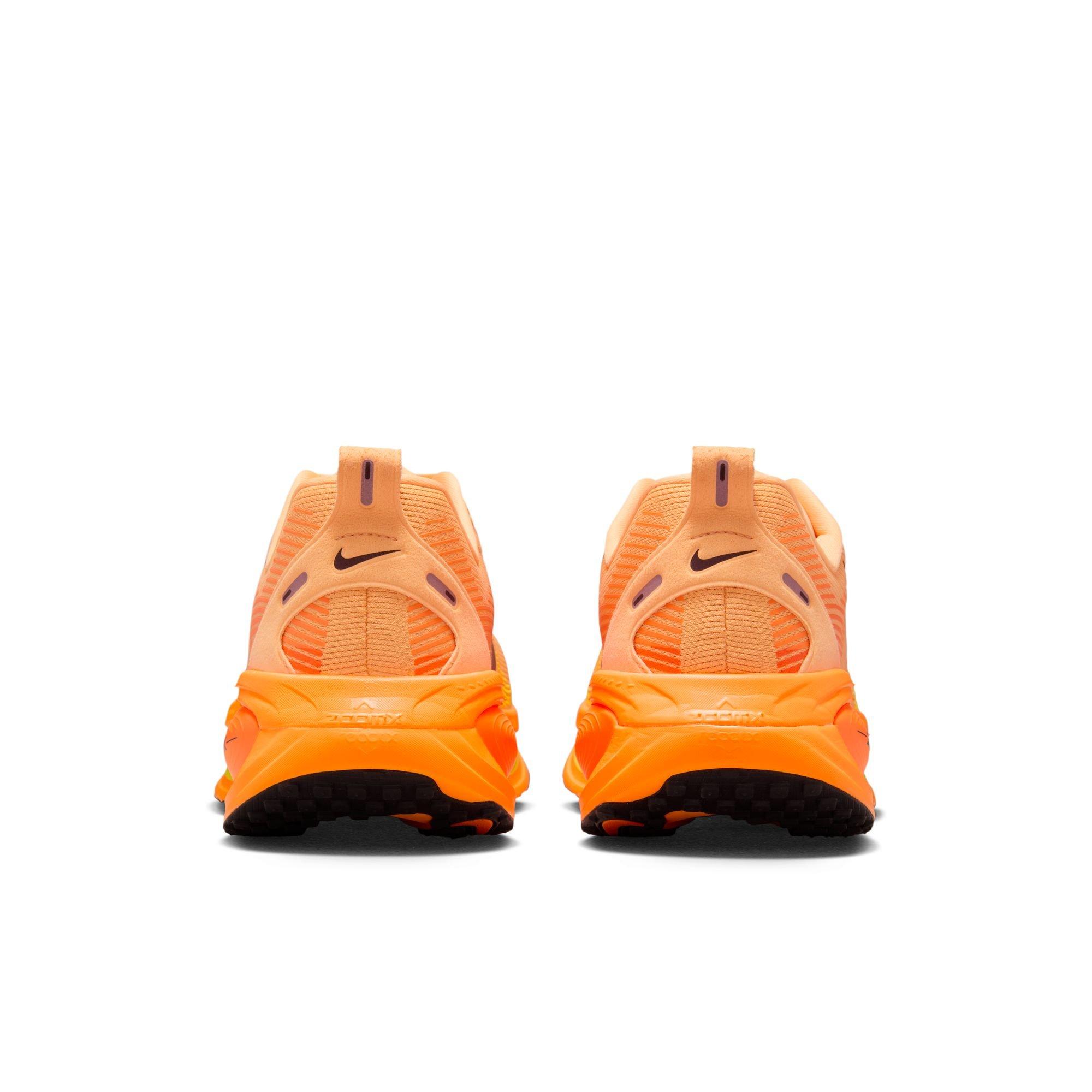 Men's Vomero 18 Road Running Shoes