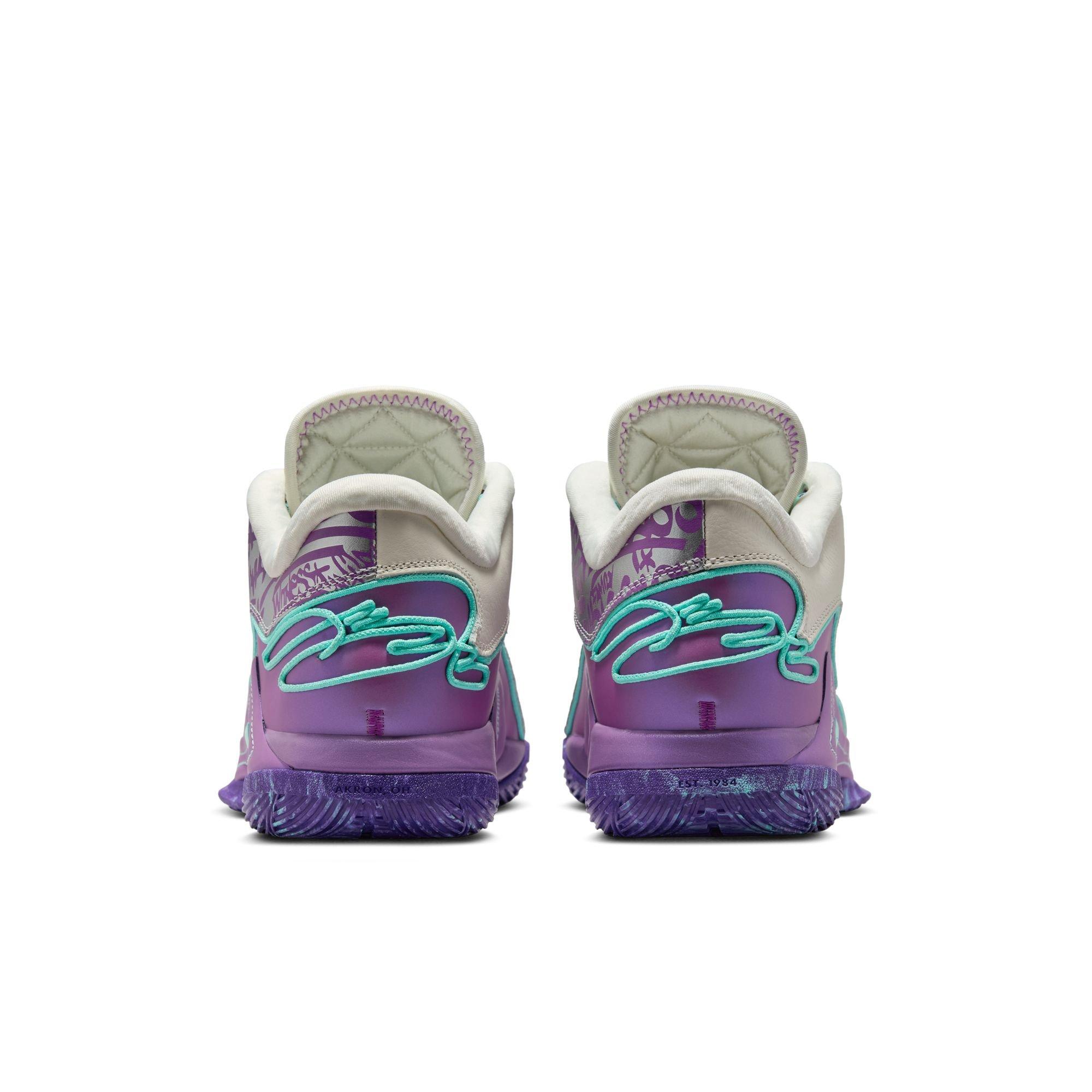 Men's LeBron XXII Mogul Basketball Shoes