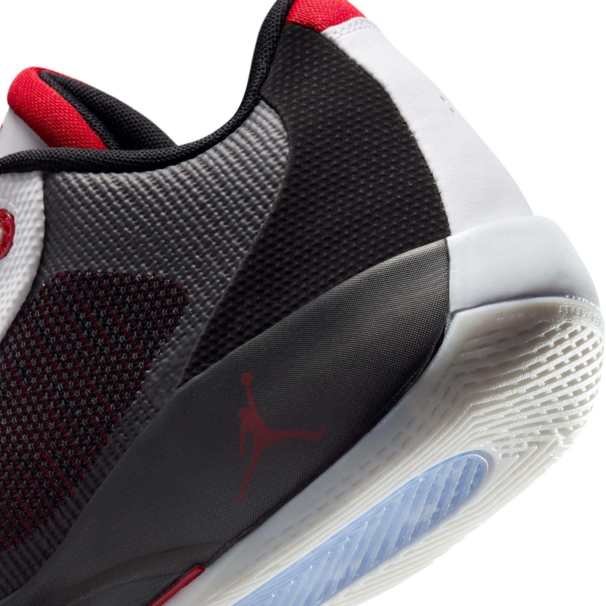 Men's Luka .77 Basketball Shoes