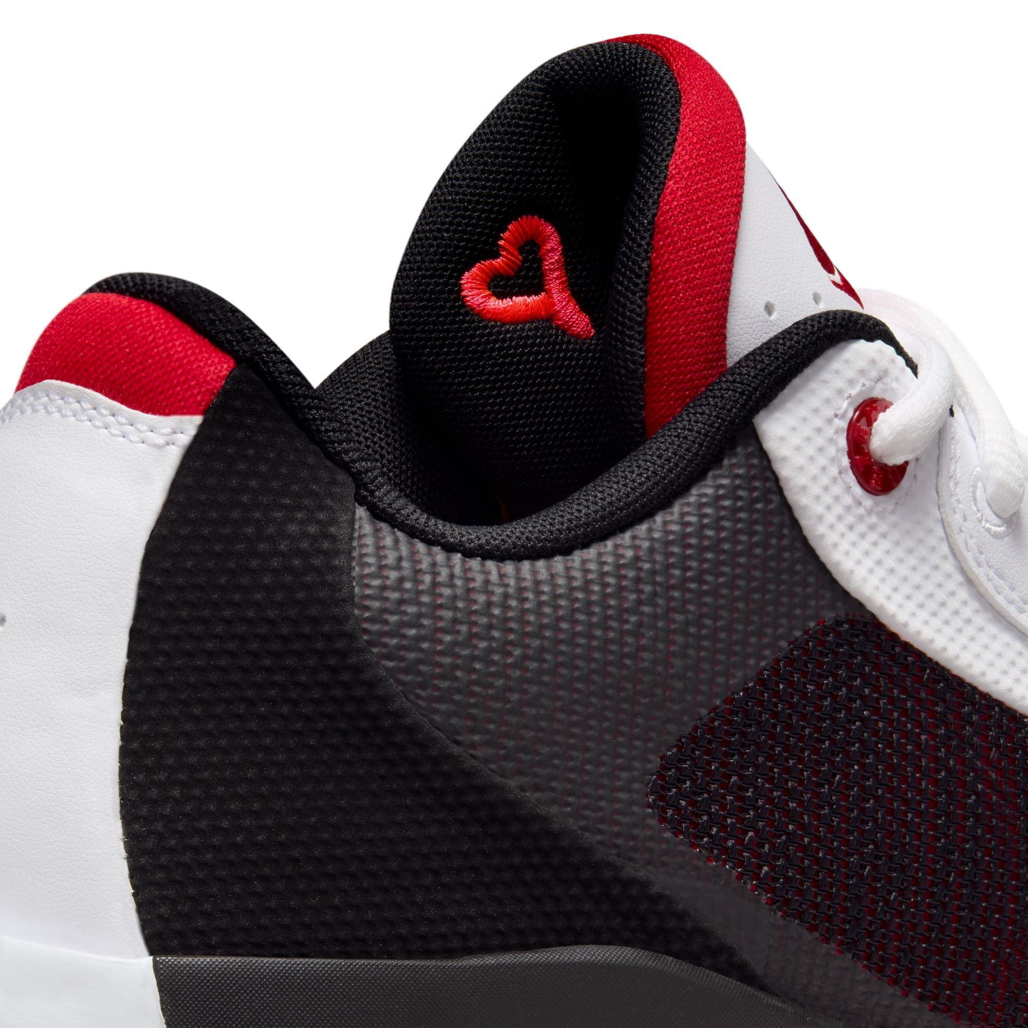 Men's Luka .77 Basketball Shoes