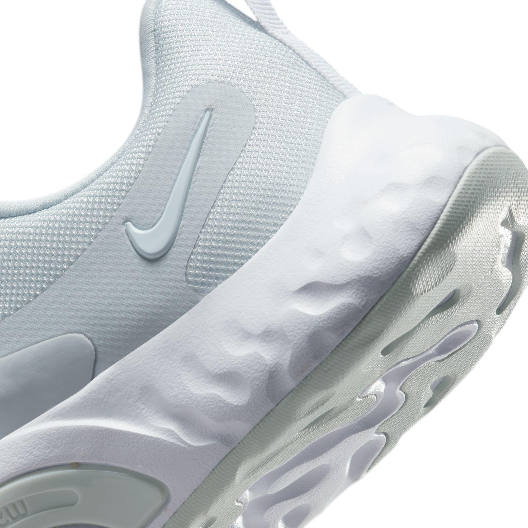 Women's Renew In Season TR 12 Training Shoes