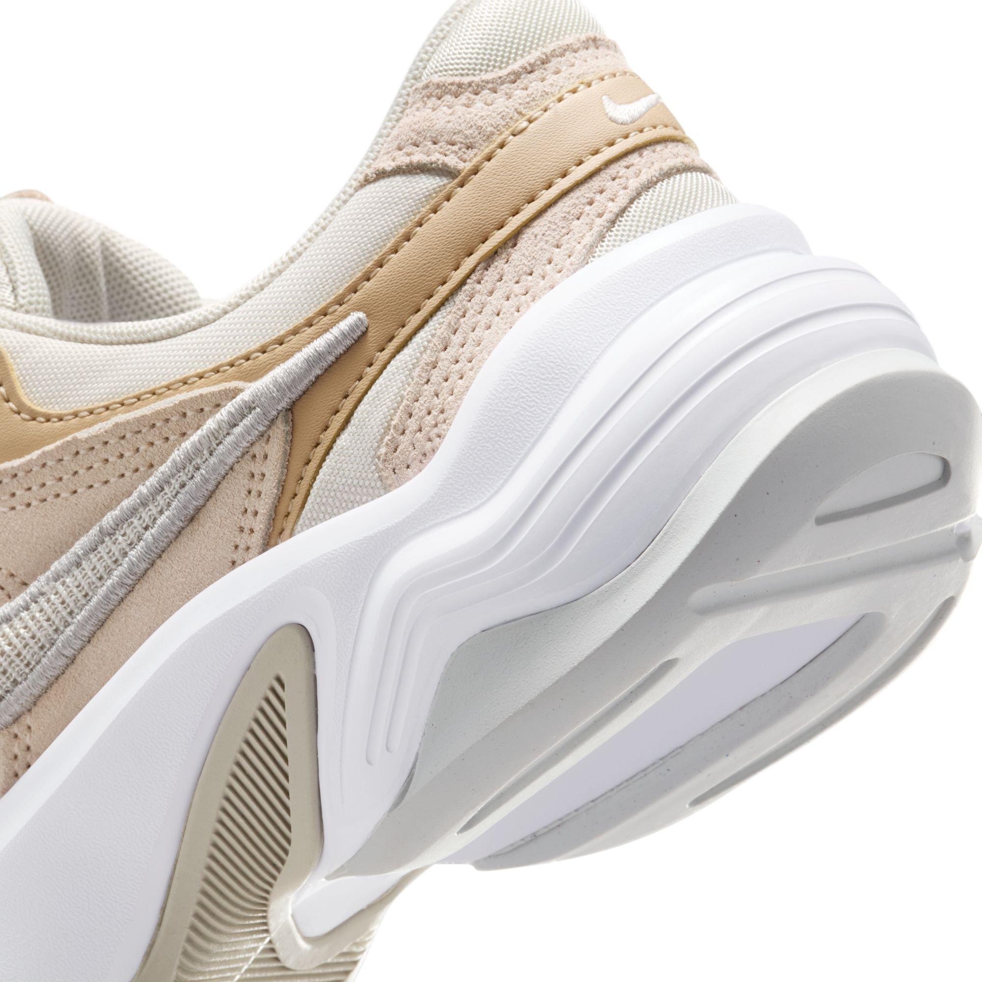Women's AL8 Running Shoes