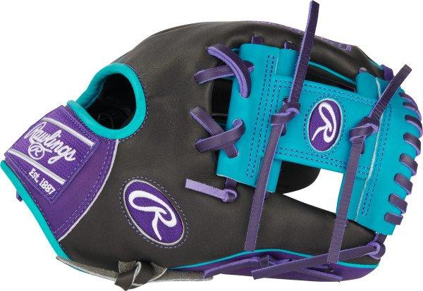 December 2024 Gold Glove Club PROR204-2DSTP 11.5&rdquo; Fielding Glove, Right Hand Throw