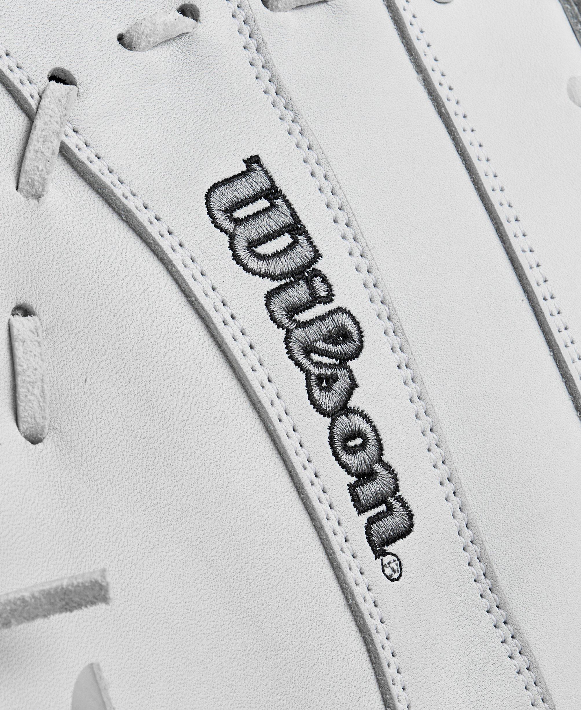 2025 A1000 1620 First Base Fastpitch Glove, Right Hand Throw