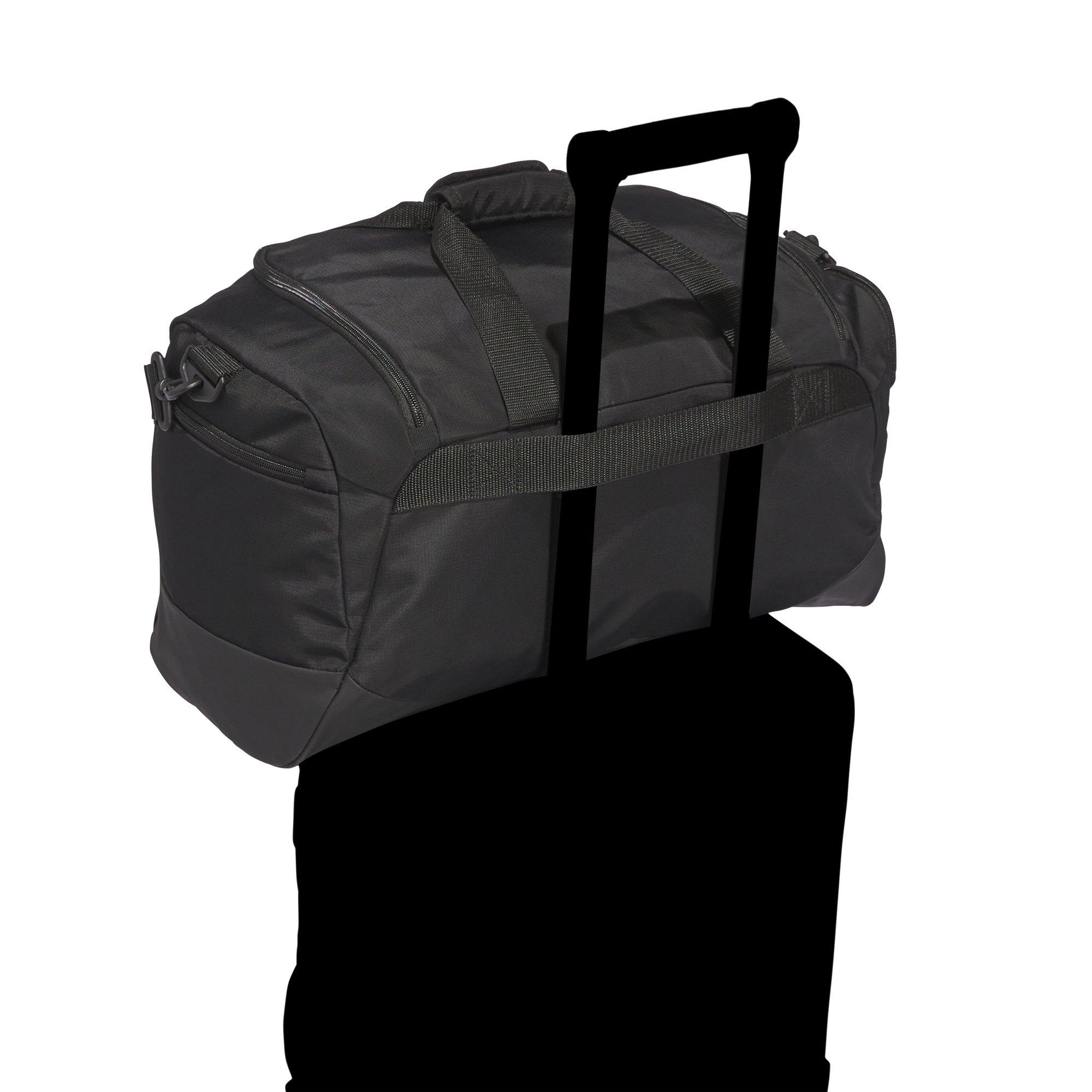 Defender 5 Duffle, Small