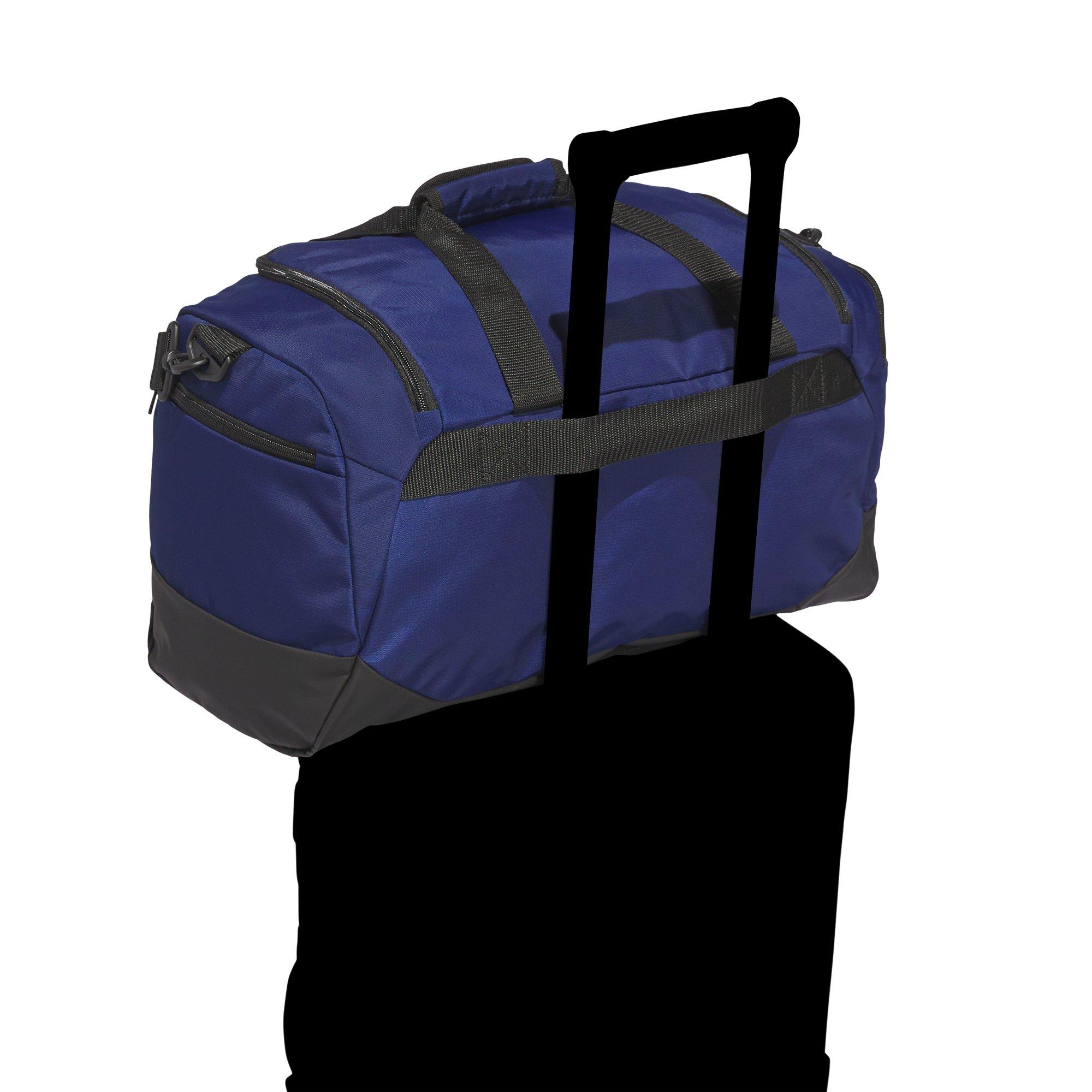 Defender 5 Duffle, Small