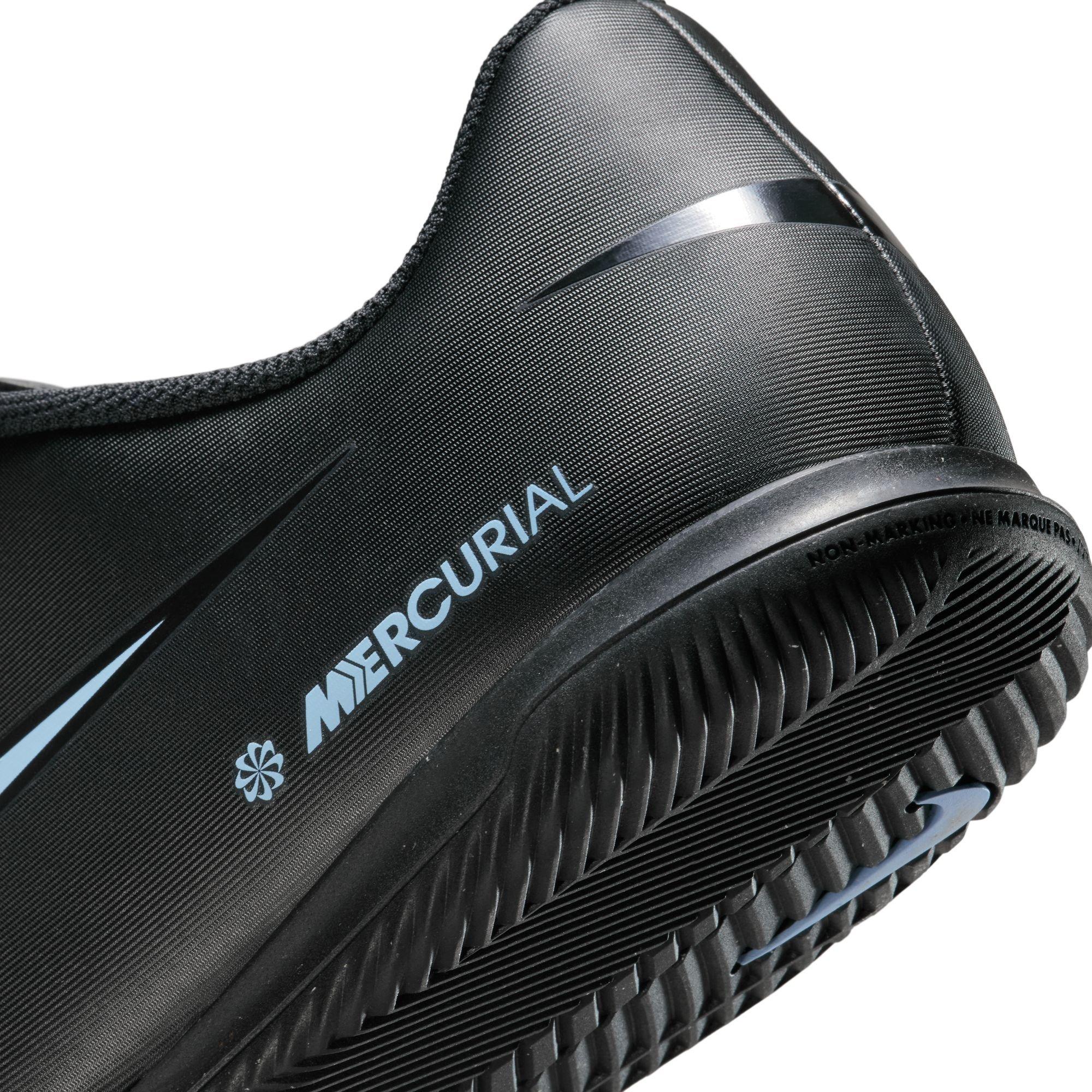 Unisex Mercurial Vapor 16 Club Low-Top Indoor Court Soccer Cleats