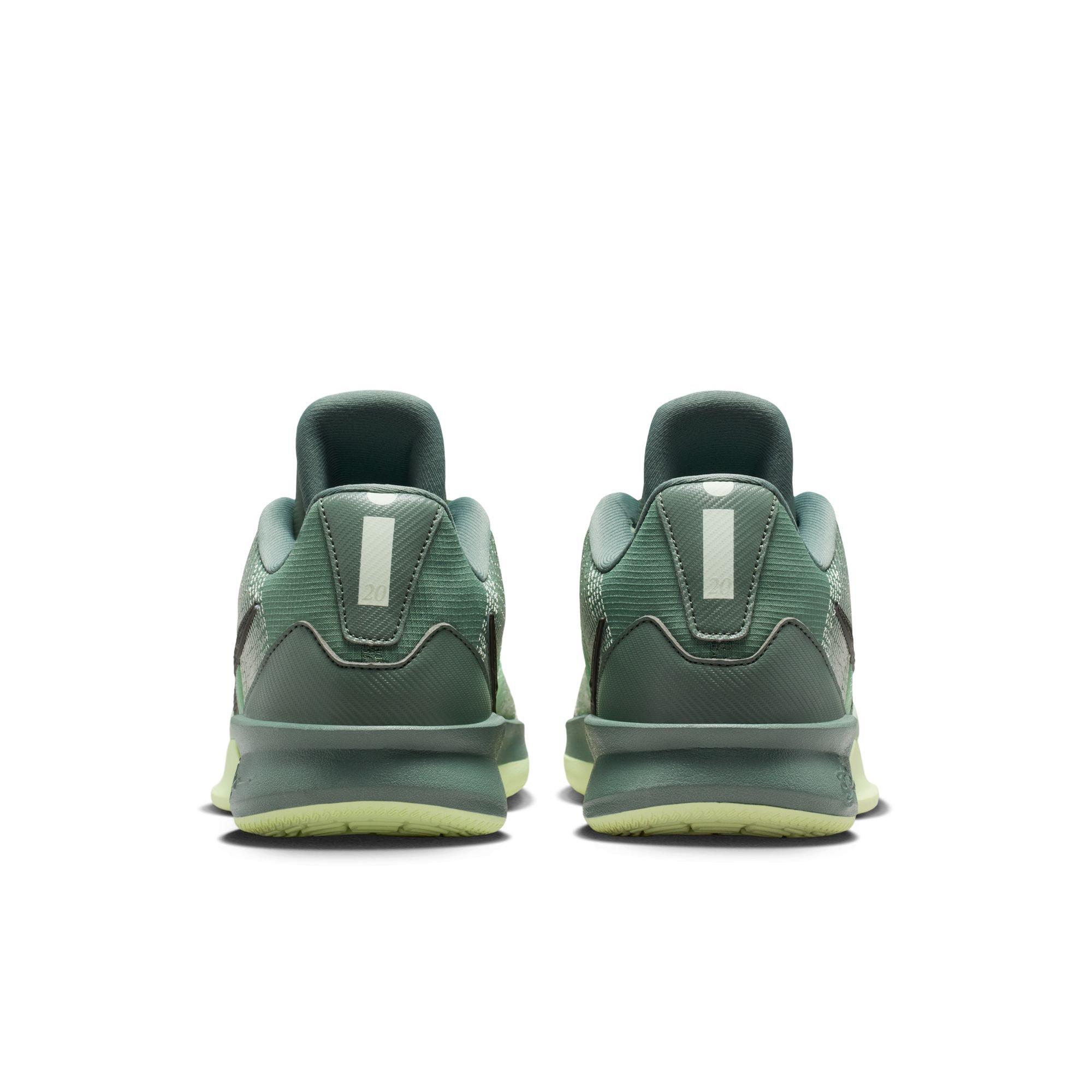 Women's Sabrina 3 Low Basketball Shoes