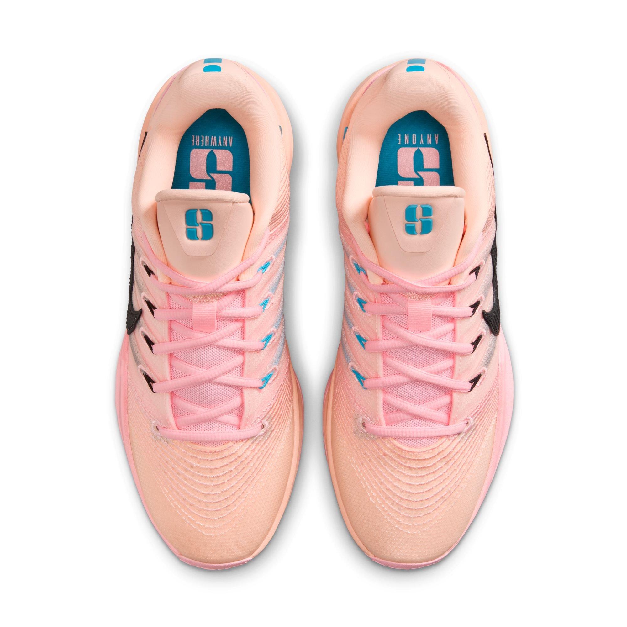 Women's Sabrina 3 Low Basketball Shoes