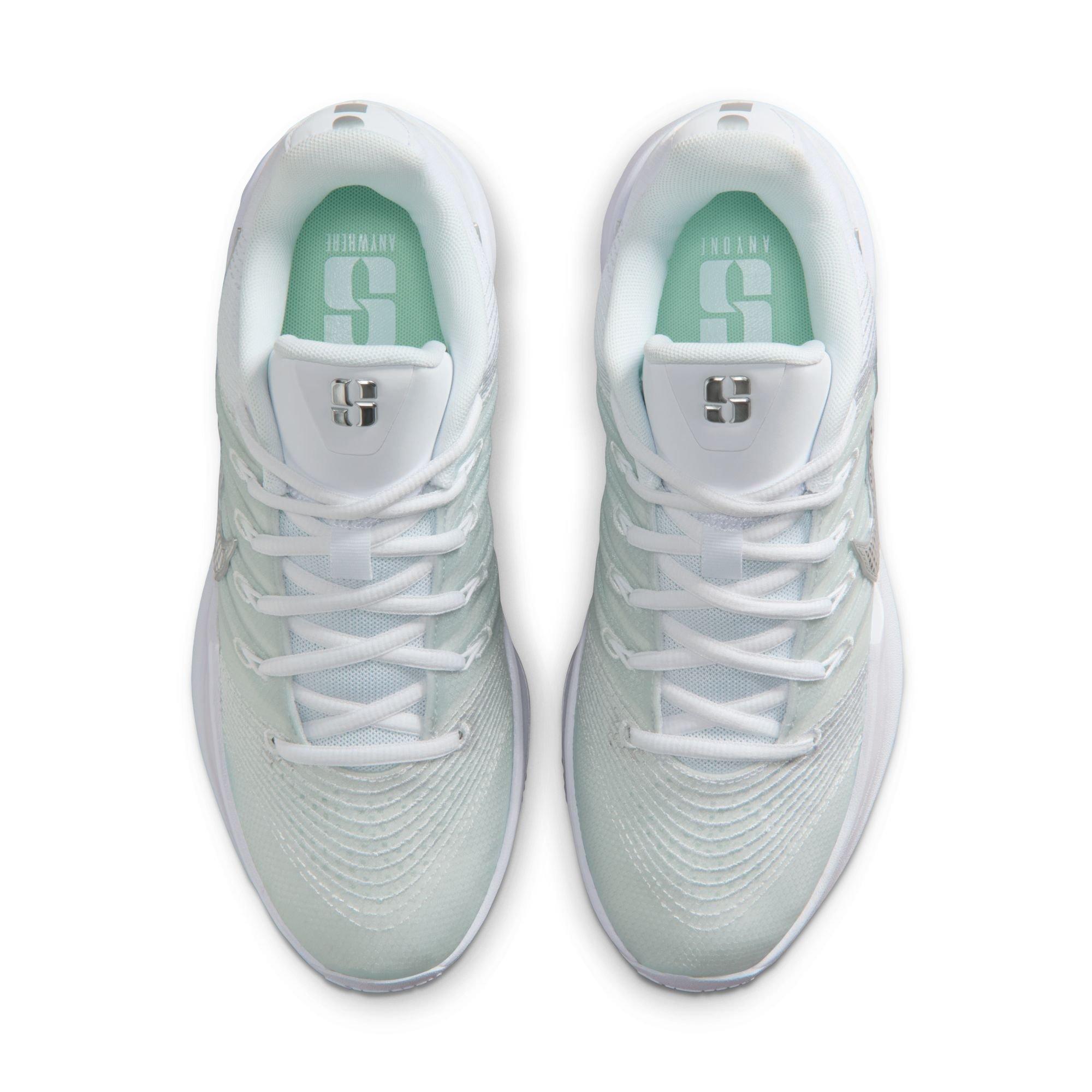 Women's Sabrina 3 Low Basketball Shoes