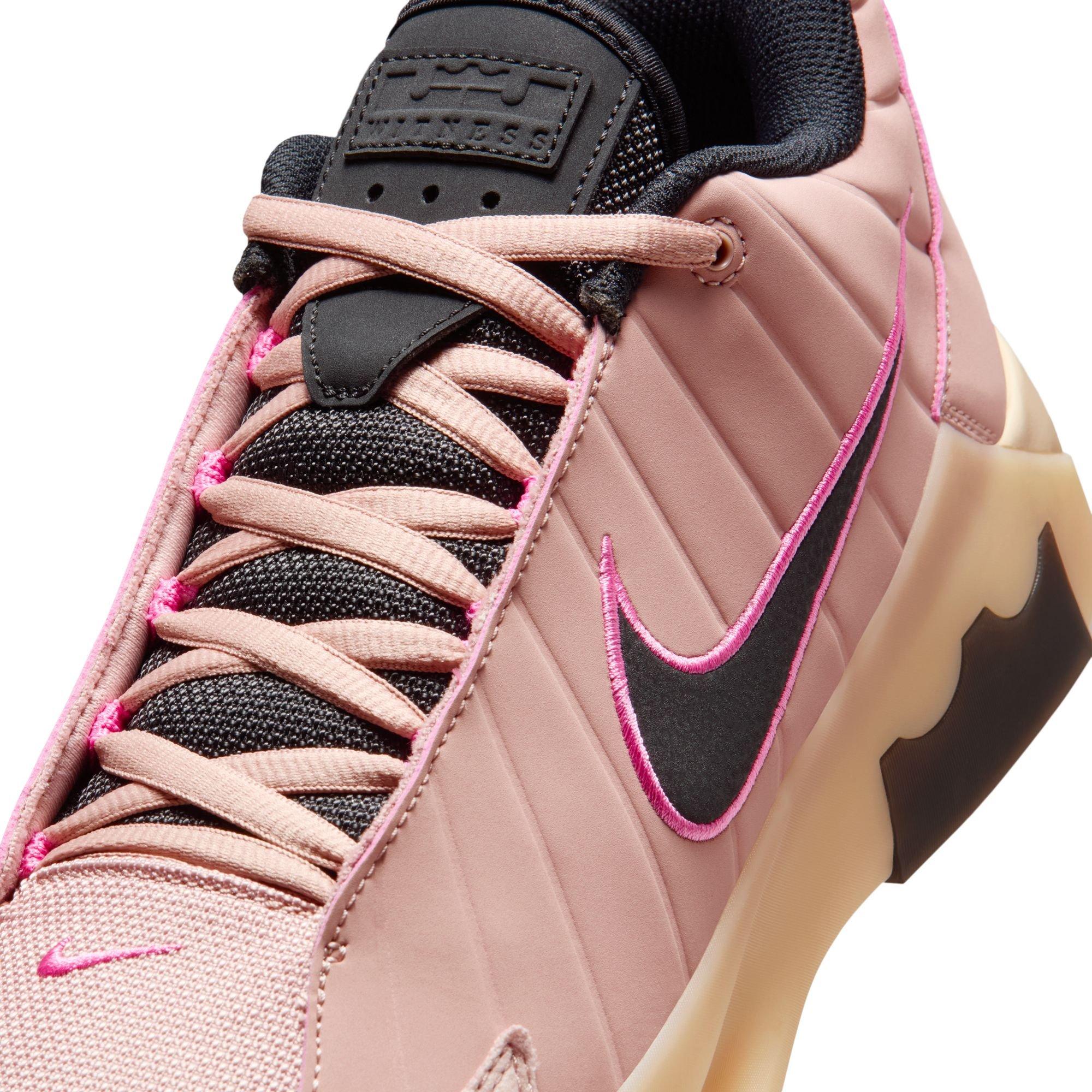 Men's LeBron Witness IX Mid Basketball Shoes