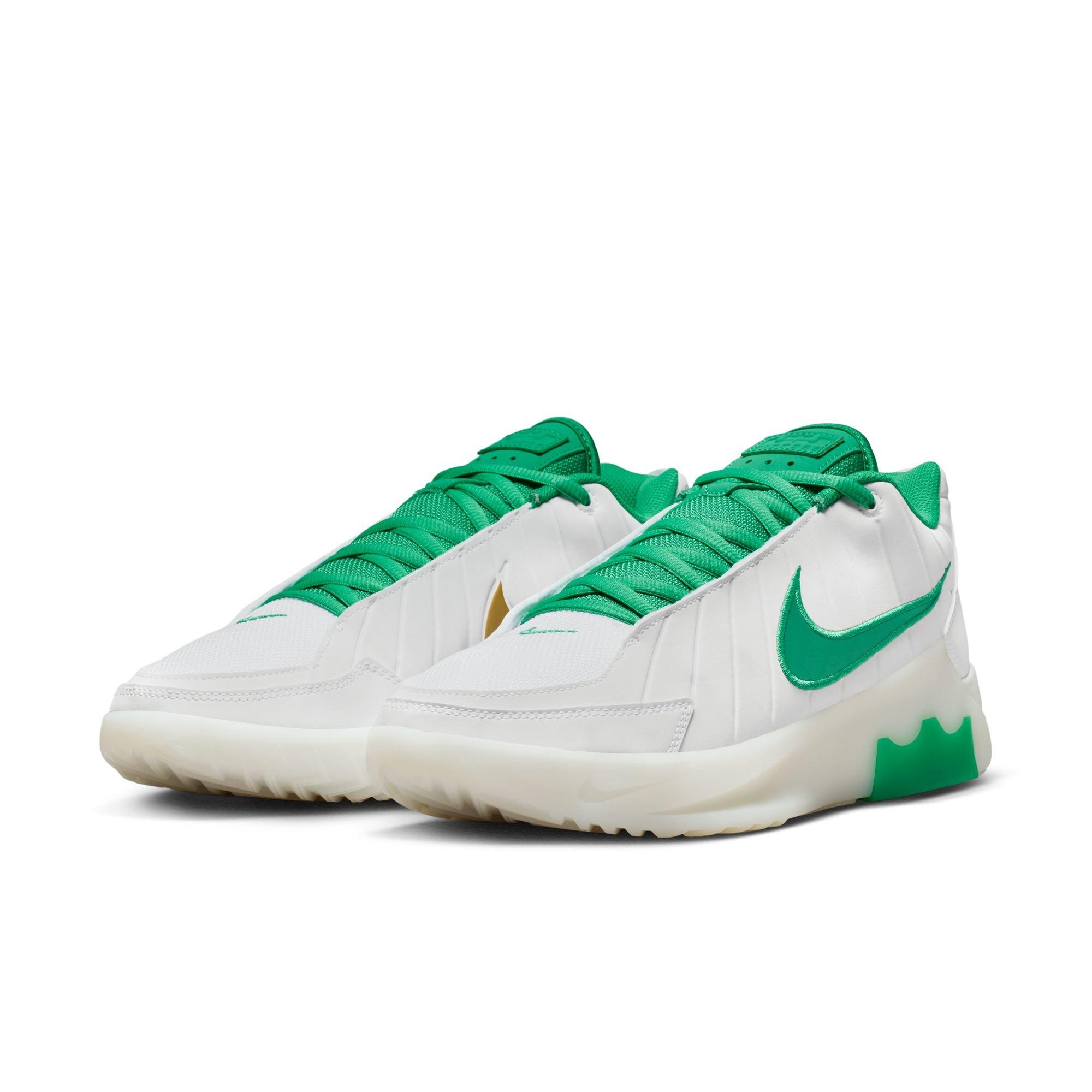 Men's LeBron Witness IX Mid Basketball Shoes