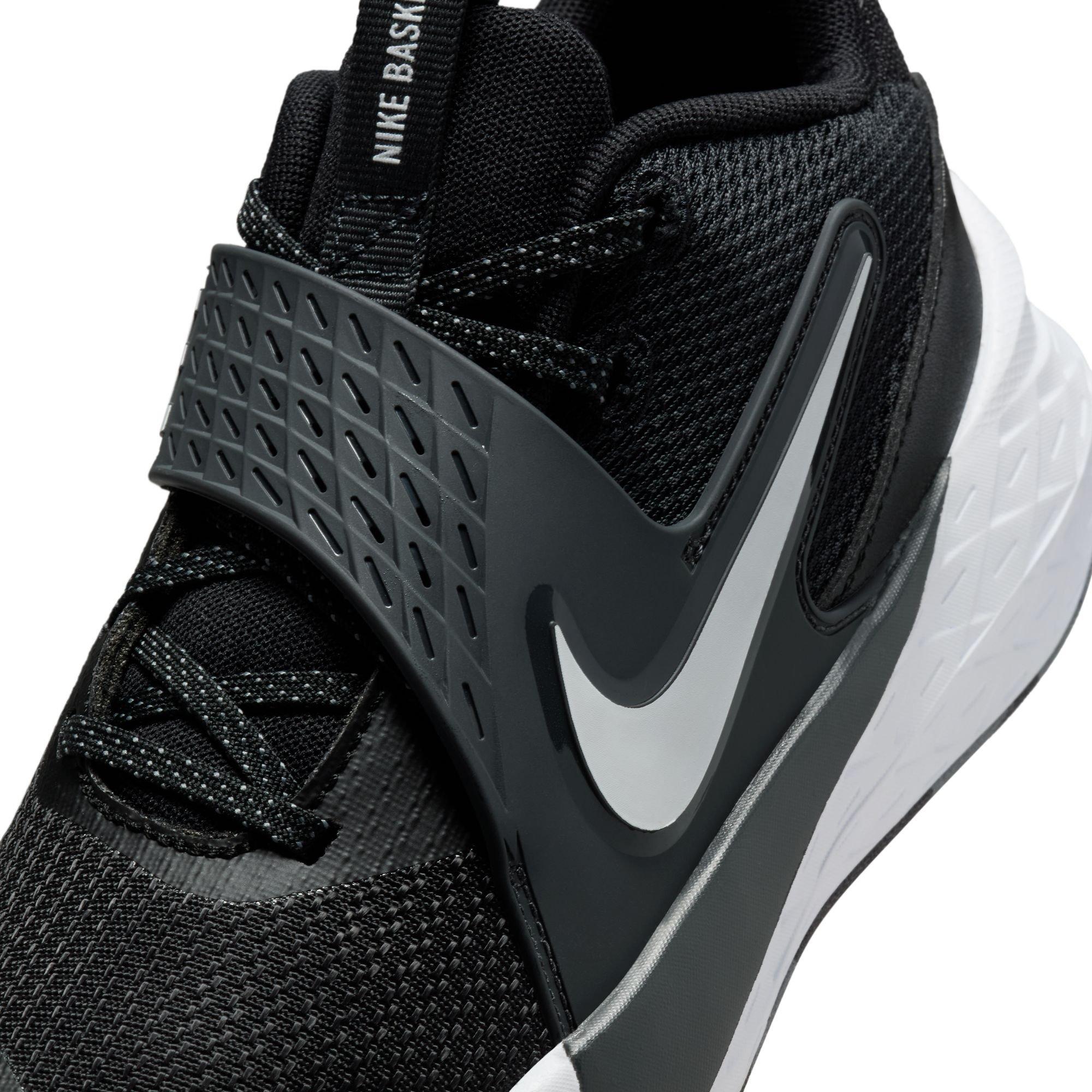 Kids' Grade School Team Hustle D12 Mid Basketball Shoes