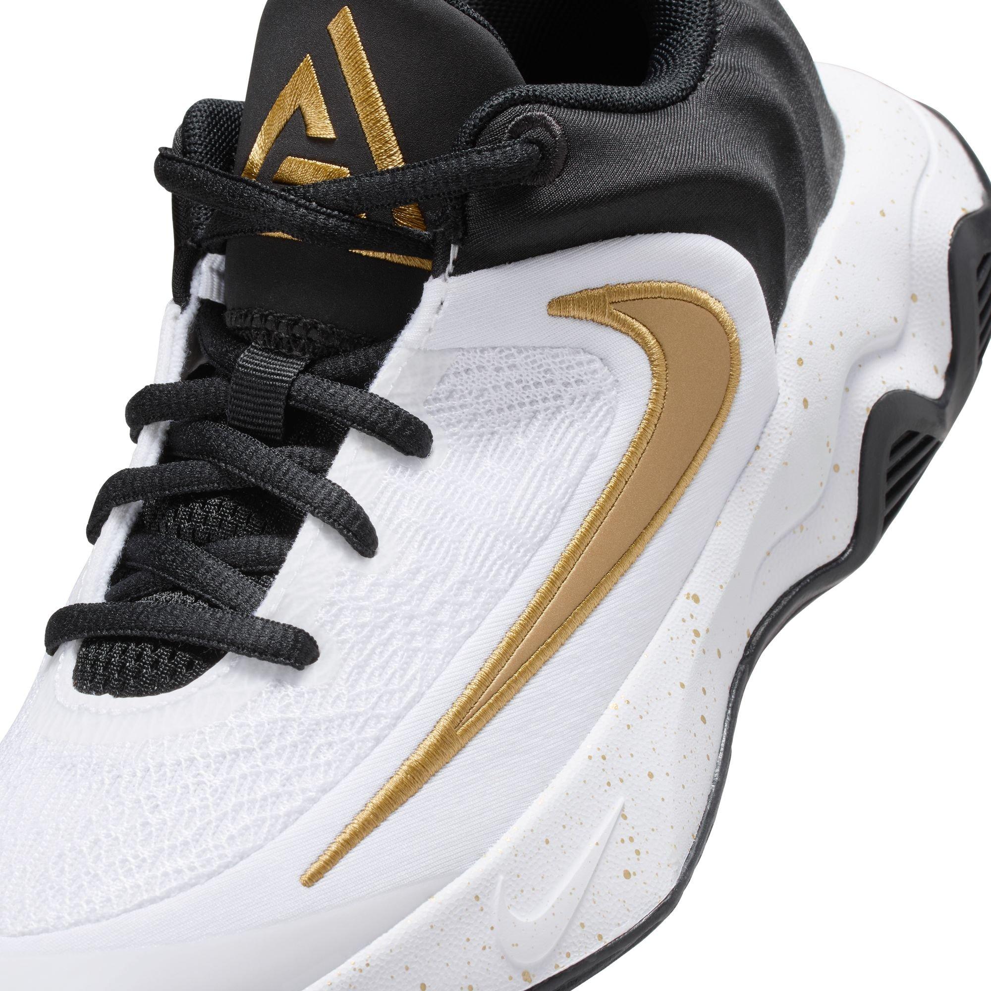 Kids' Grade School Giannis Antetokounmpo Immortality 4 Special Edition Low Basketball Shoes