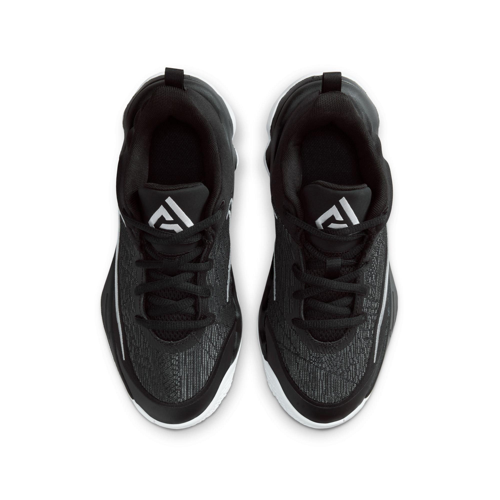 Kids' Grade School Giannis Antetokounmpo Immortality 4 Special Edition Low Basketball Shoes