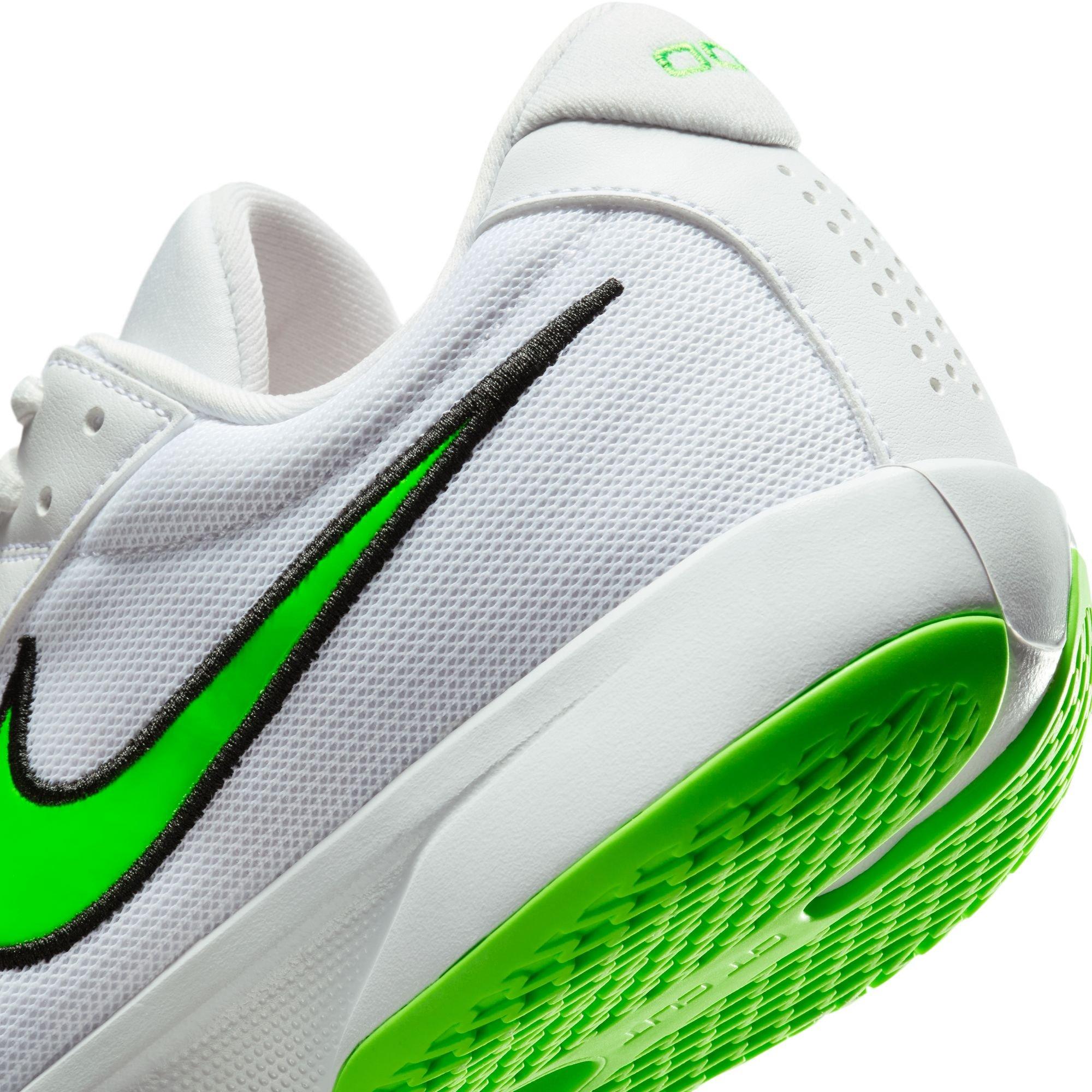 Men's Air Zoom GT Cut Academy Basketball Shoes