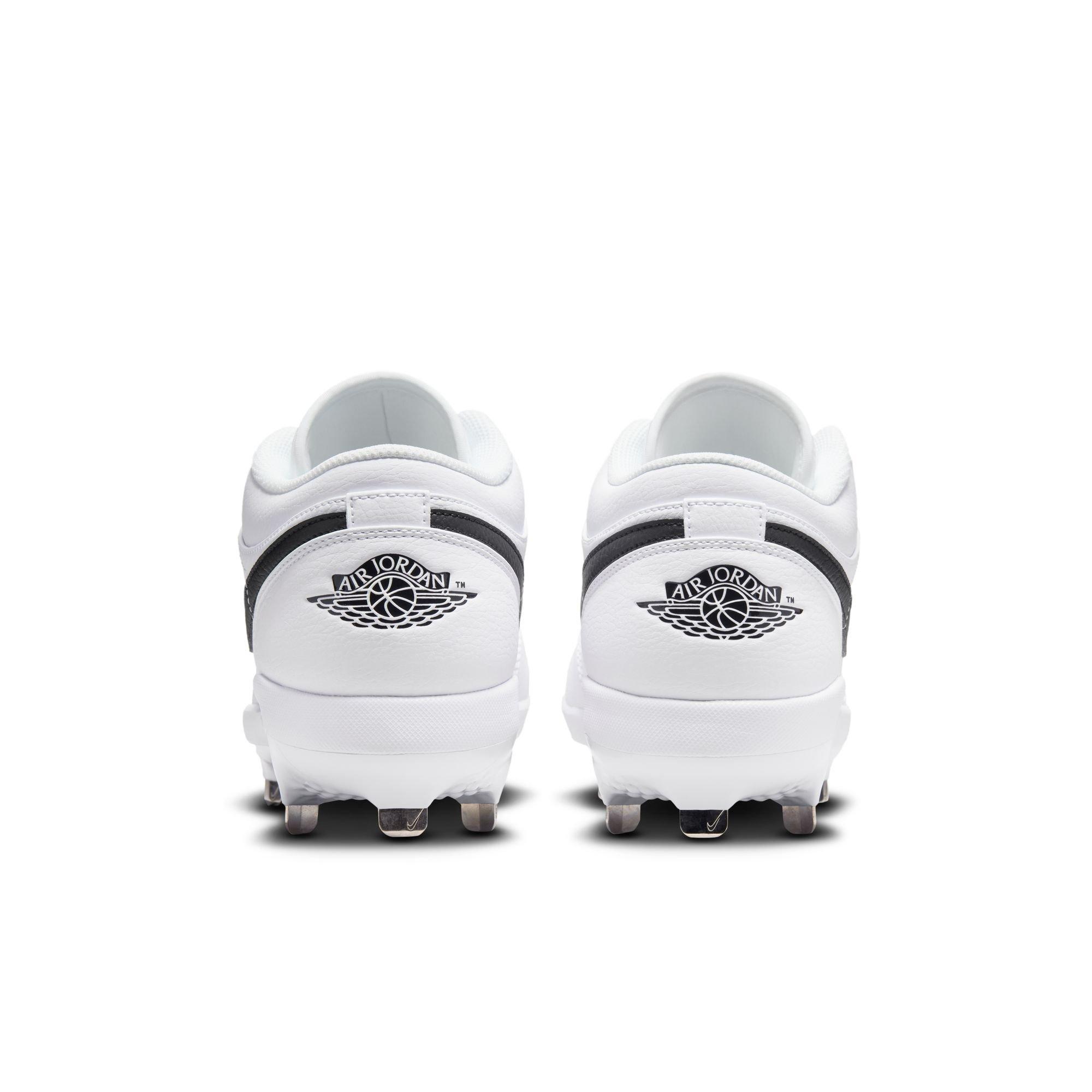 Men's Jordan 1 Retro Metal Low Baseball Cleats