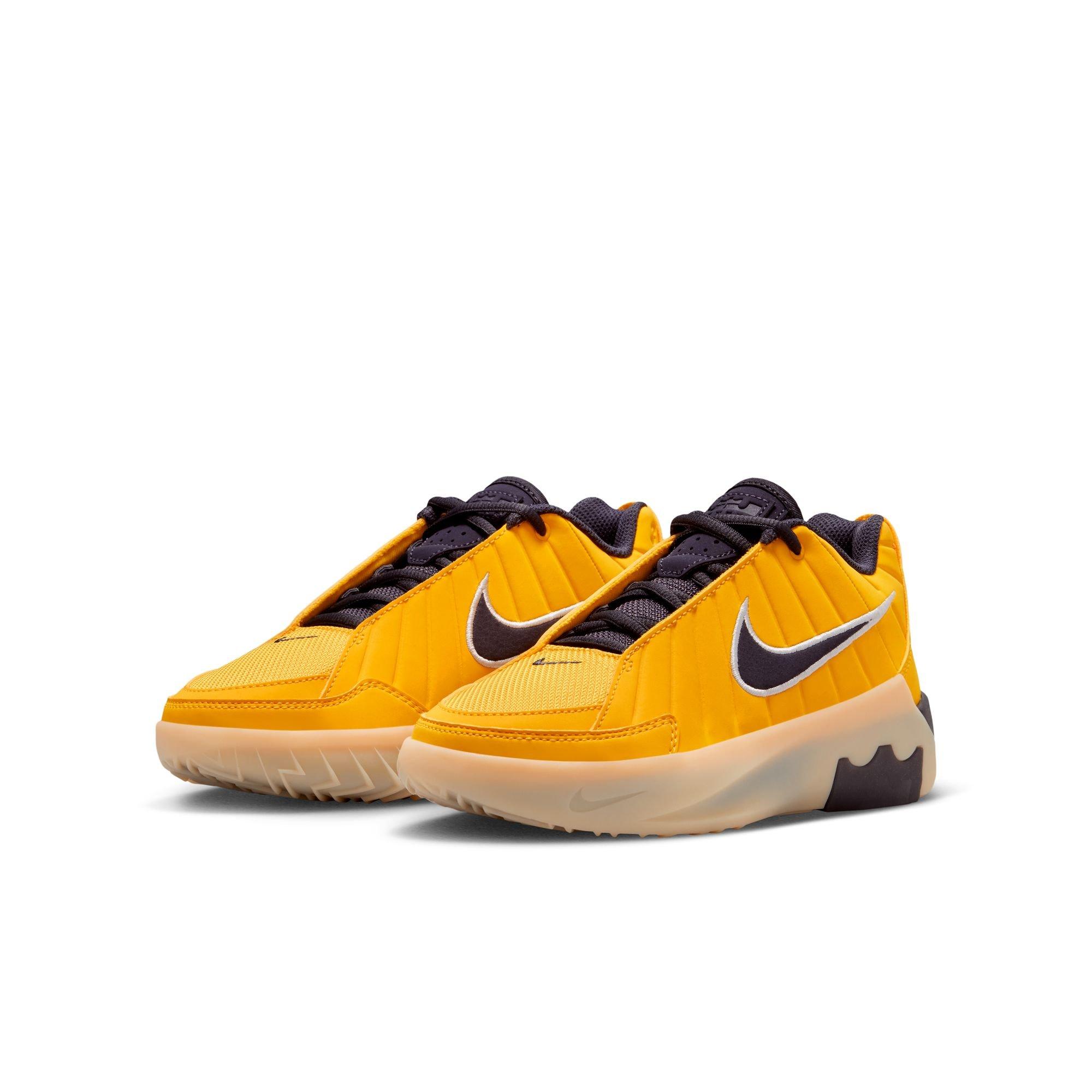 Kids' Grade School LeBron Witness IX Mid Basketball Shoes