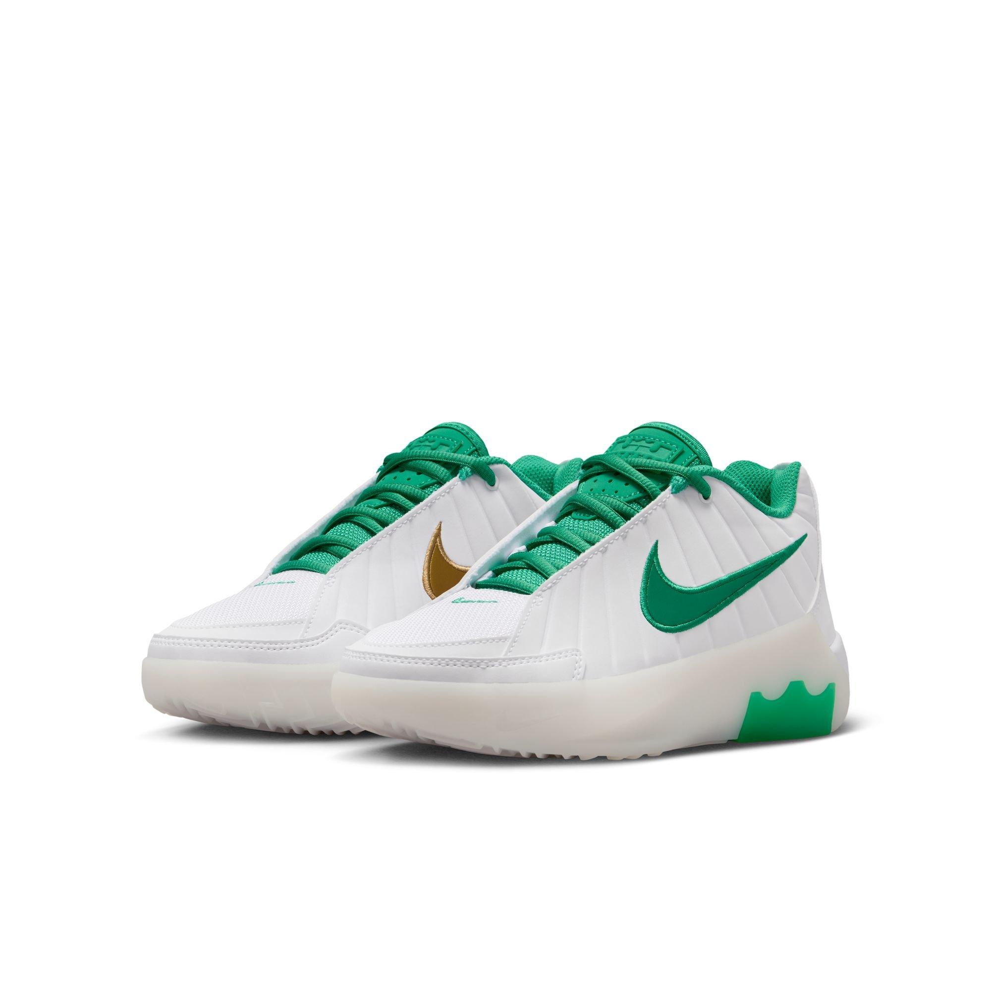 Kids' Grade School LeBron Witness IX Mid Basketball Shoes