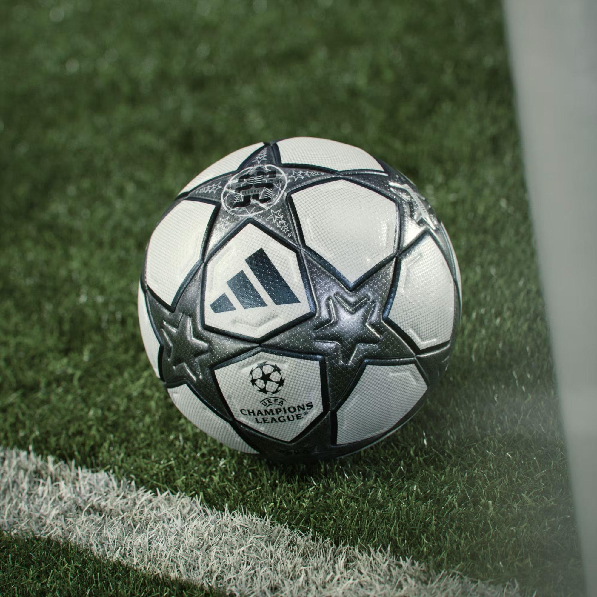 UEFA Champions League Pro Match Ball
