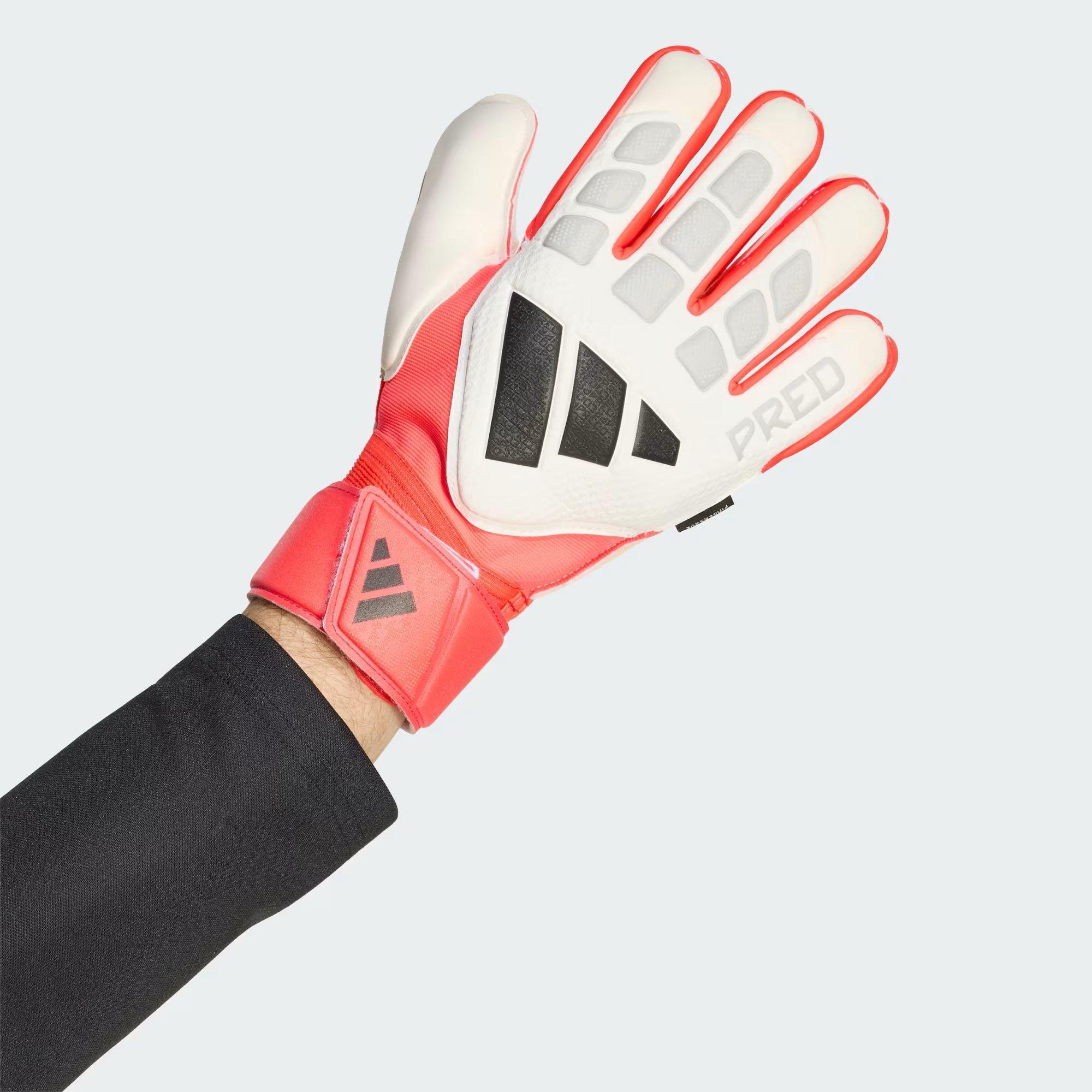 White/Lucid Red/Black