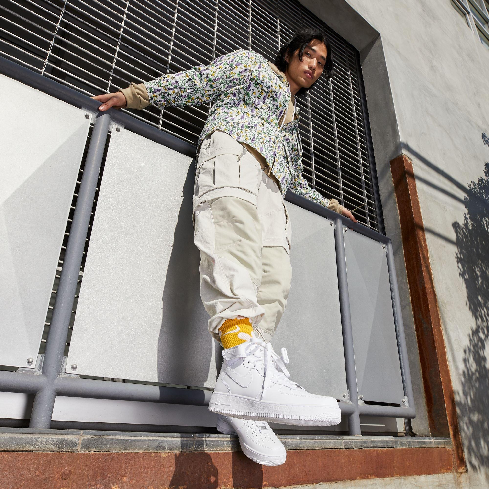 Men's Air Force 1 Mid '07 Shoes