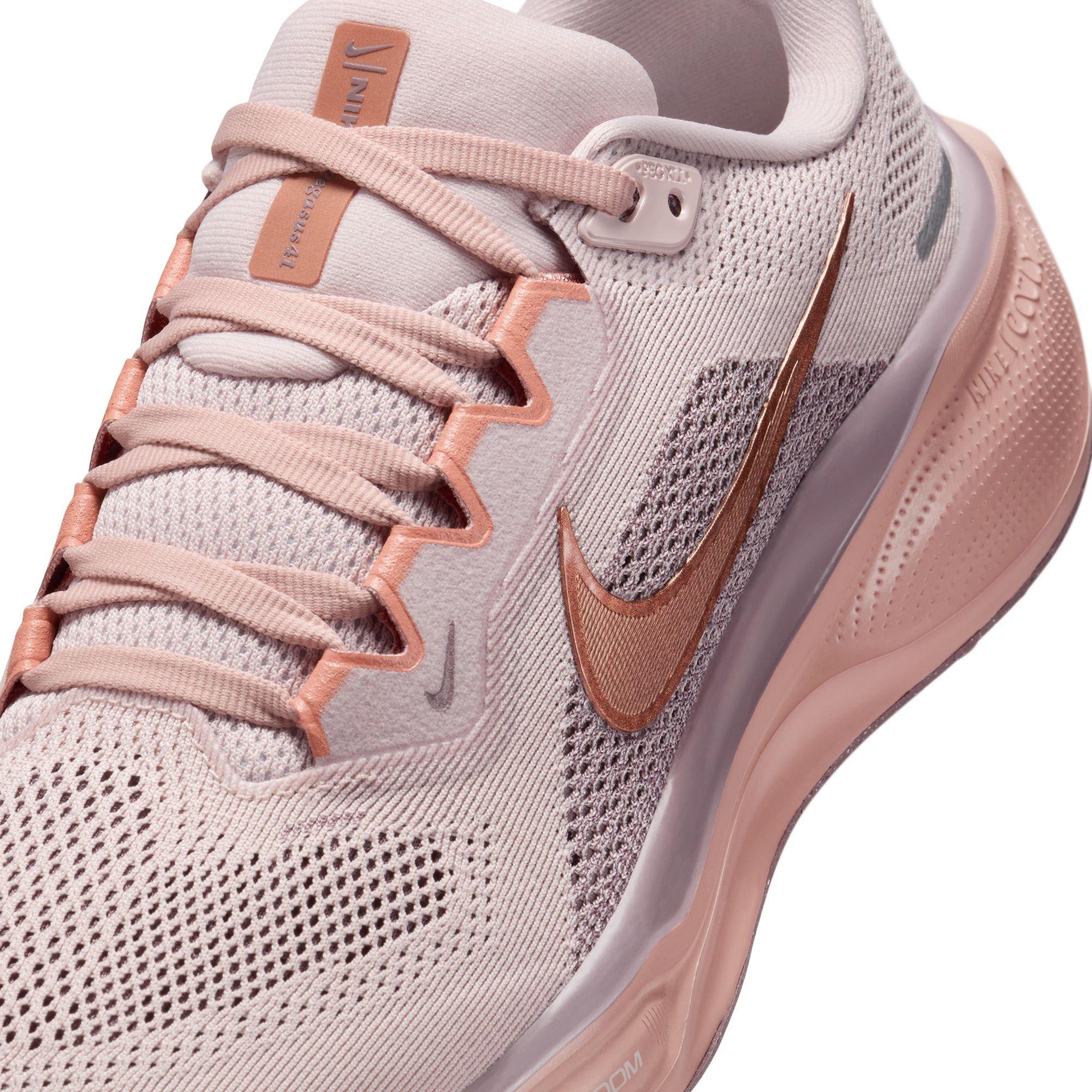 Women's Pegasus 41 Running Shoes