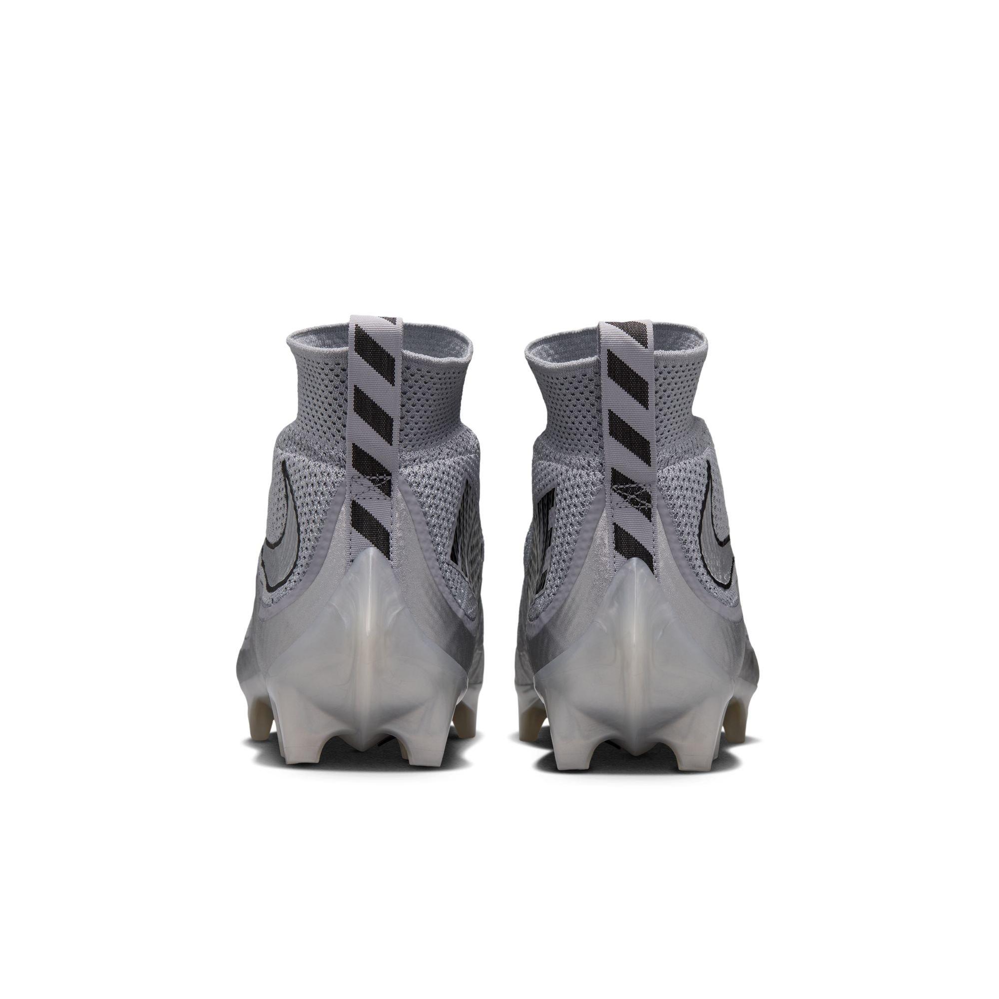 Men's Vapor Edge 360 Untouchable Football Cleats